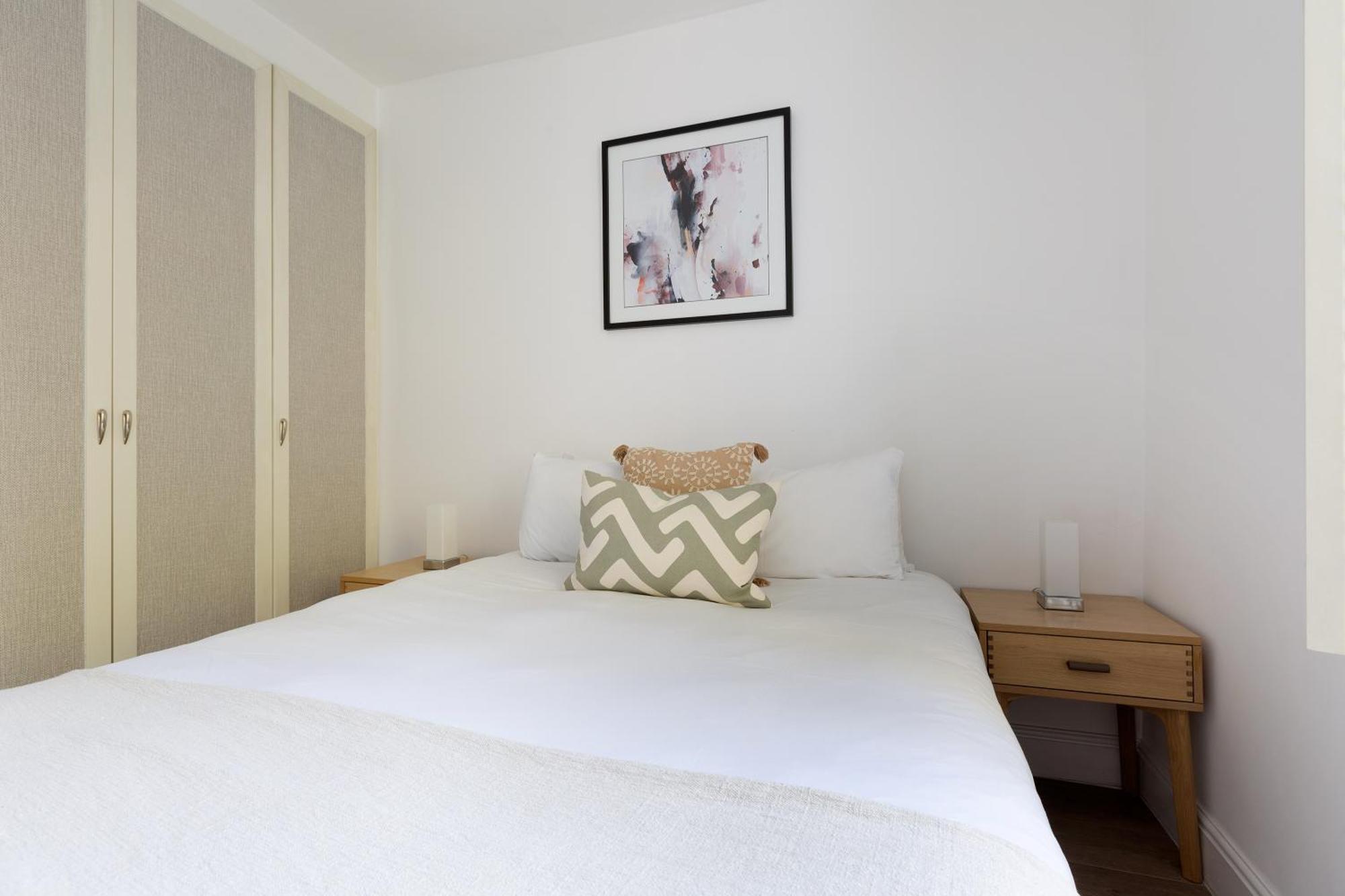 Cozy And Bright 1 Bedroom Apt In Knightsbridge Lejlighed *