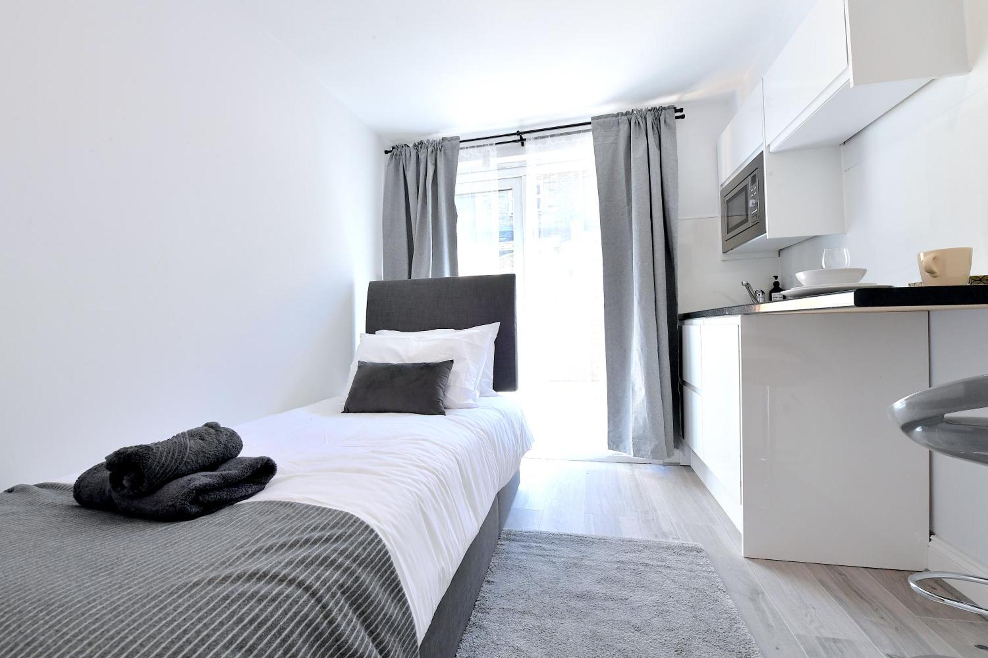 Luxury Fulham Close To Underground Newly Refurbished * Londen