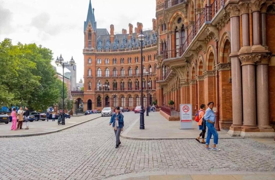 Centre Of Kings Cross - Stunning Luxury Serviced *
