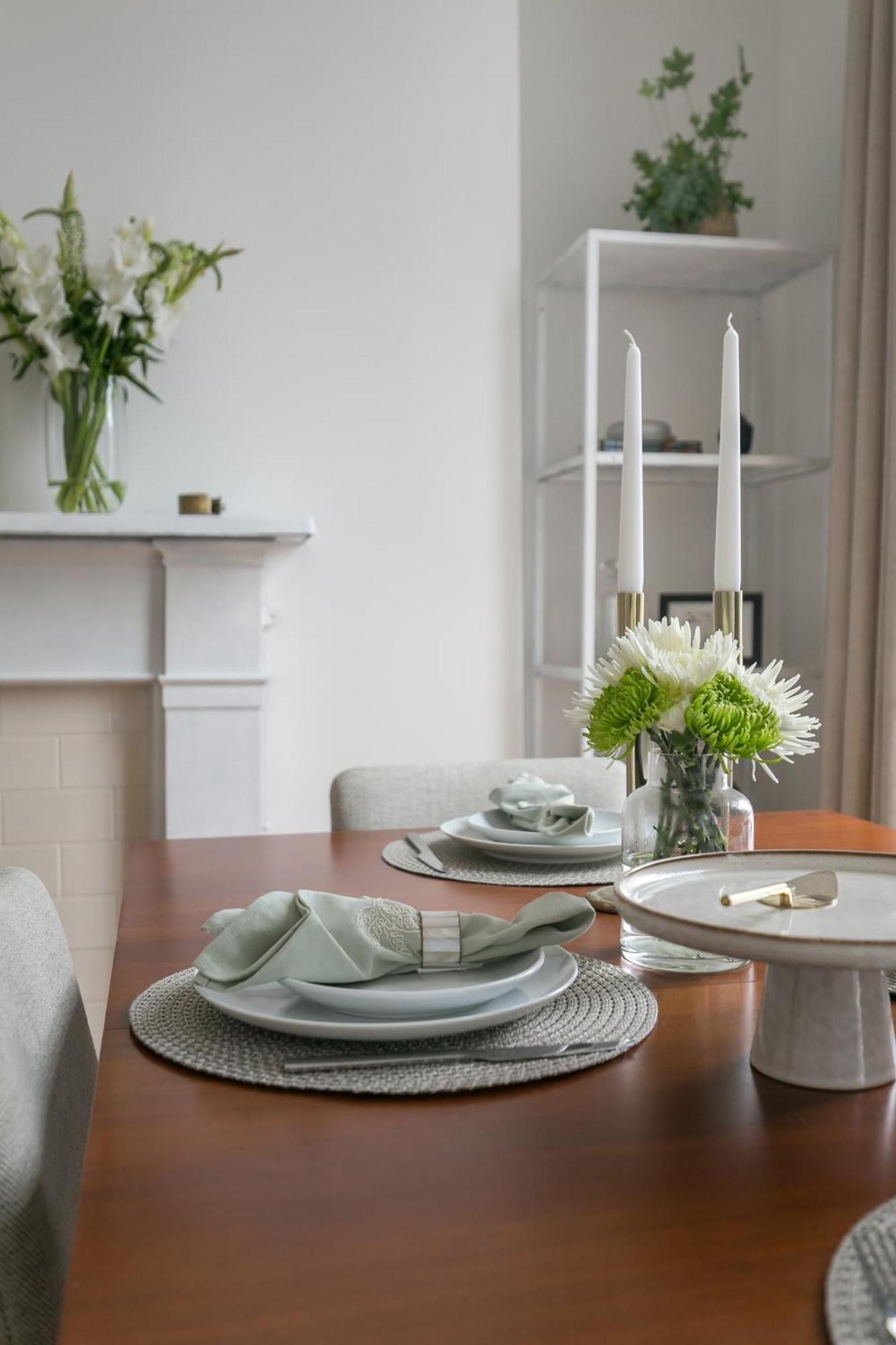 Light Filled With View Of Regents Park Appartamento Londra