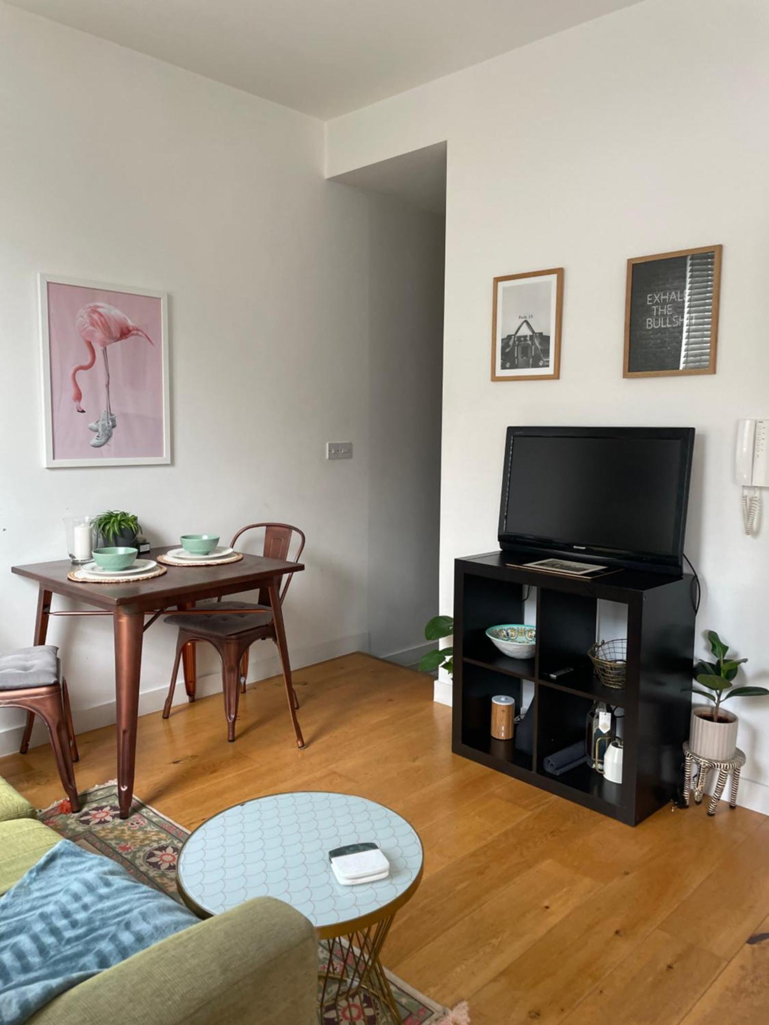 Cosy Shoreditch Flat