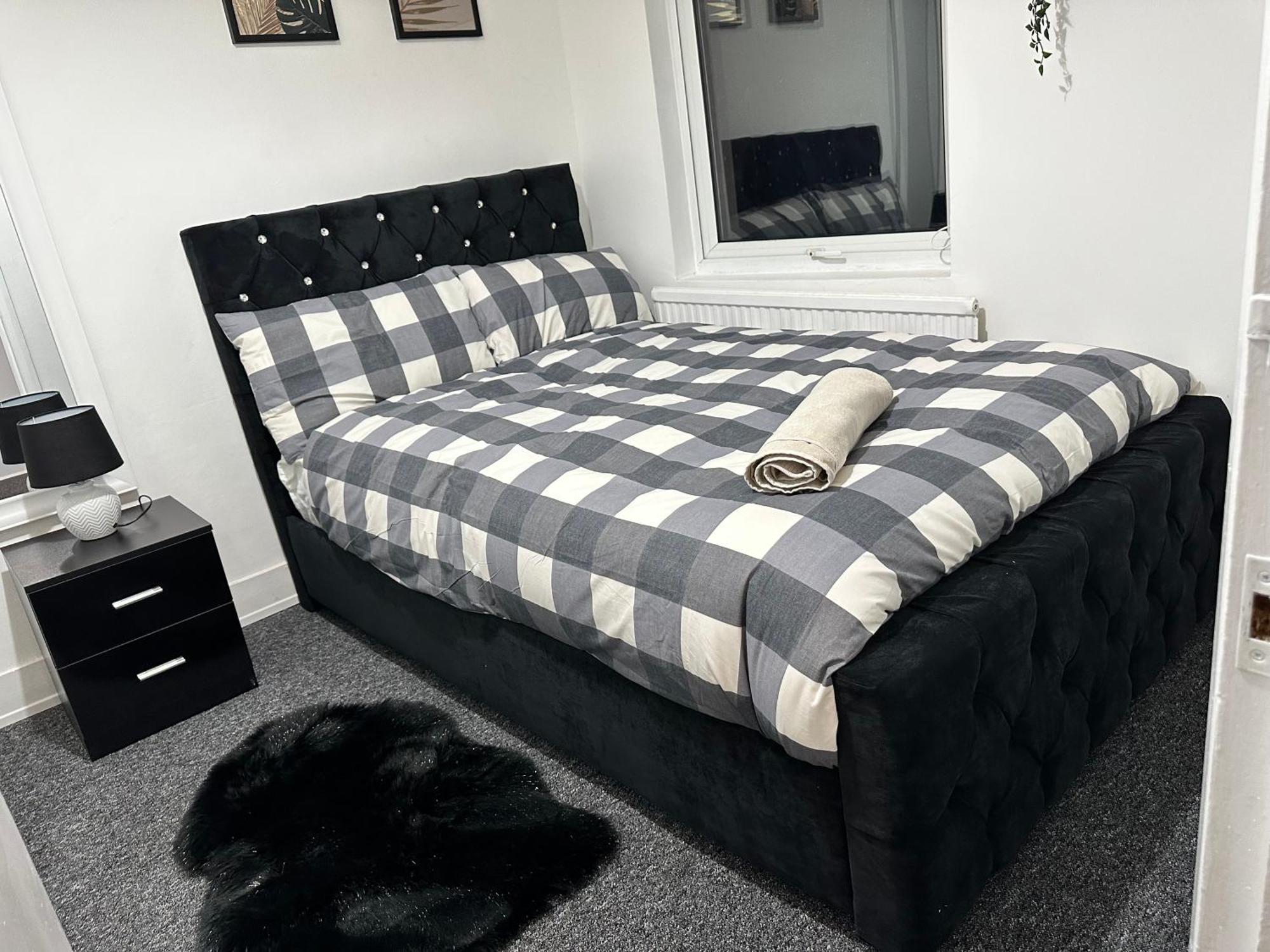 Feriehus 3 Bedroom House With Garden In Tottenham London