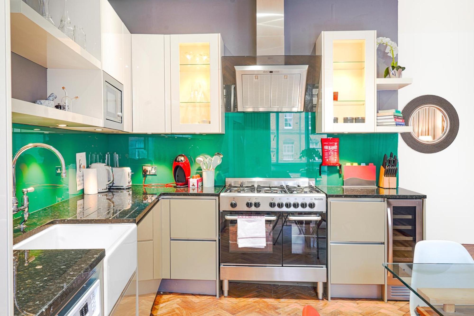 2bed Near Barbican & Farringdon Free Wifi By Aparts Apartment *