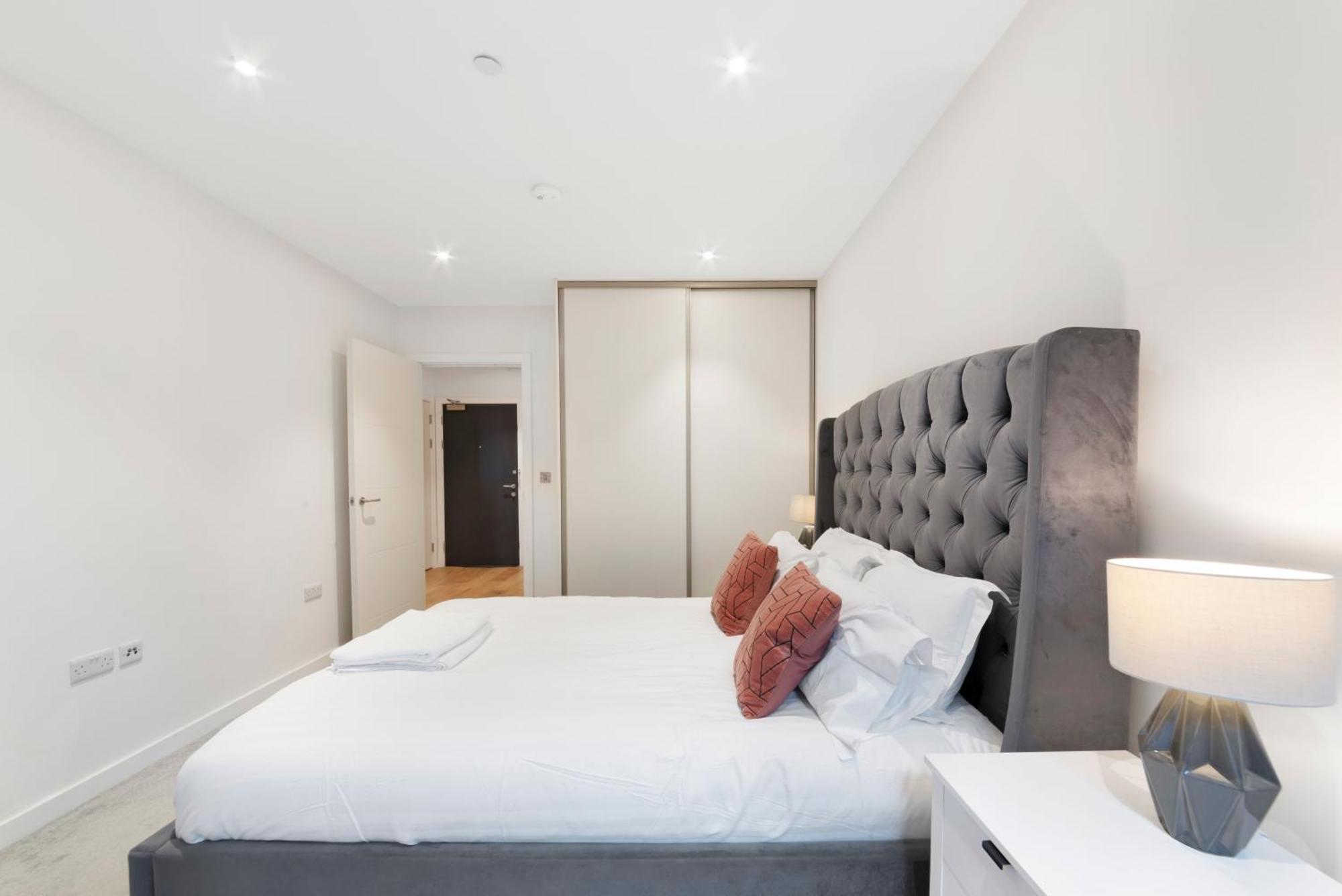 1 Bedroom Close To Tower Hill Lejlighed