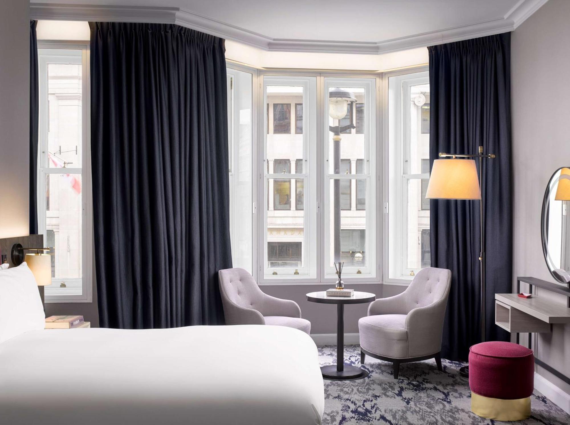 The Trafalgar St. James, Curio Collection By Hilton Hotell London