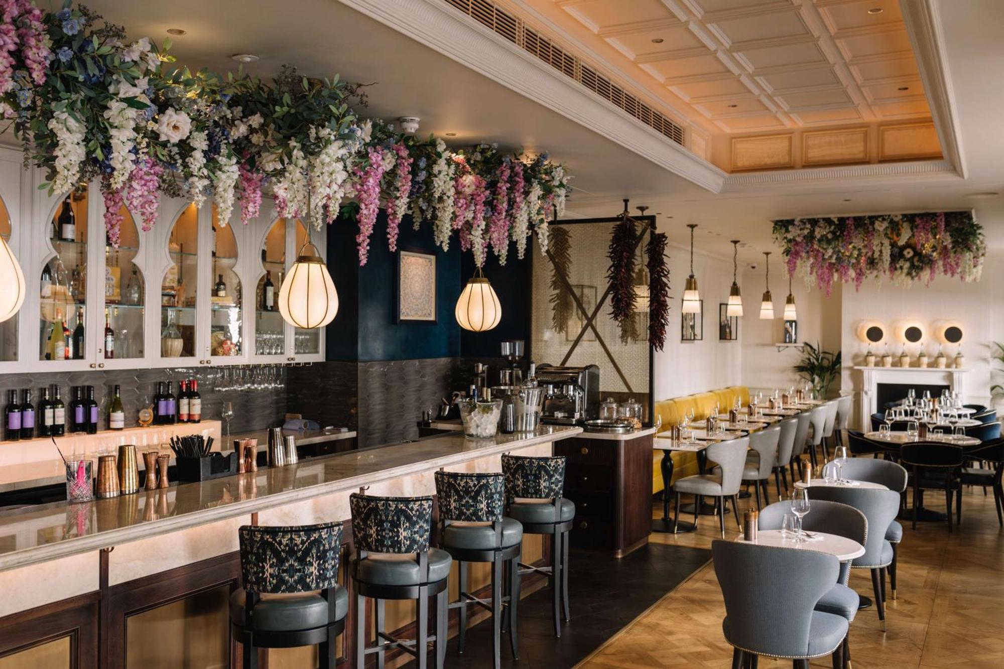 100 Queen's Gate London, Curio Collection By Hilton Hotell 5*