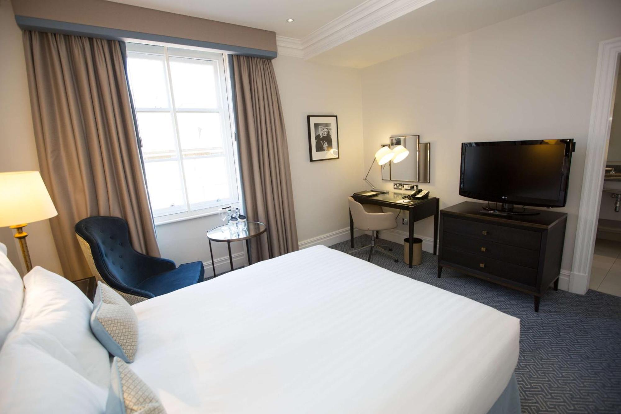 The Waldorf Hilton Hotell London