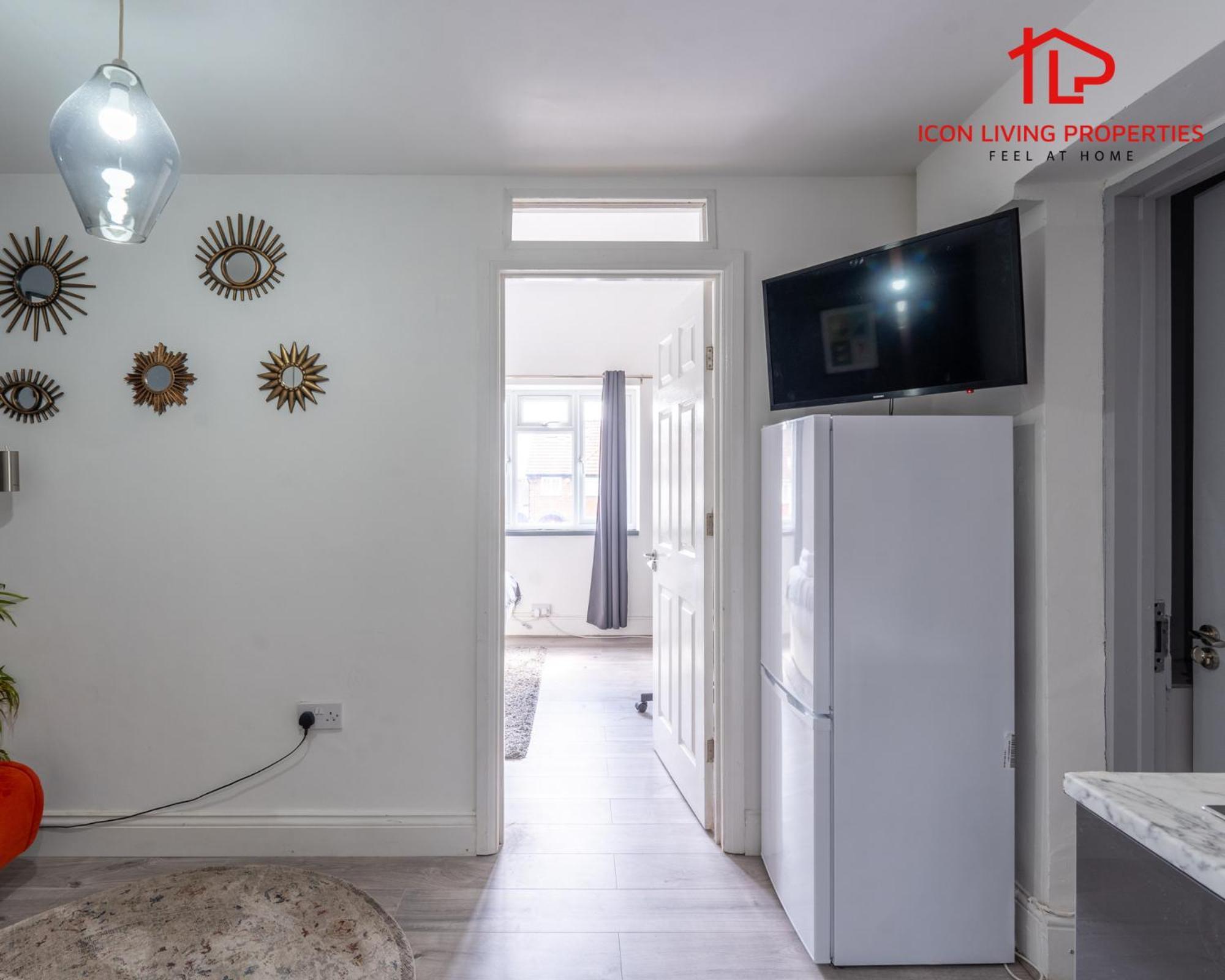1 Bedroom Arch-view 2 By Icon Living Short Lets & Serviced With Free Parking Appartement