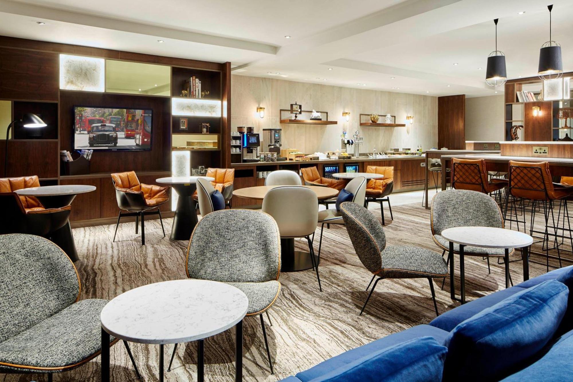 Marriott Regents Park Hotel