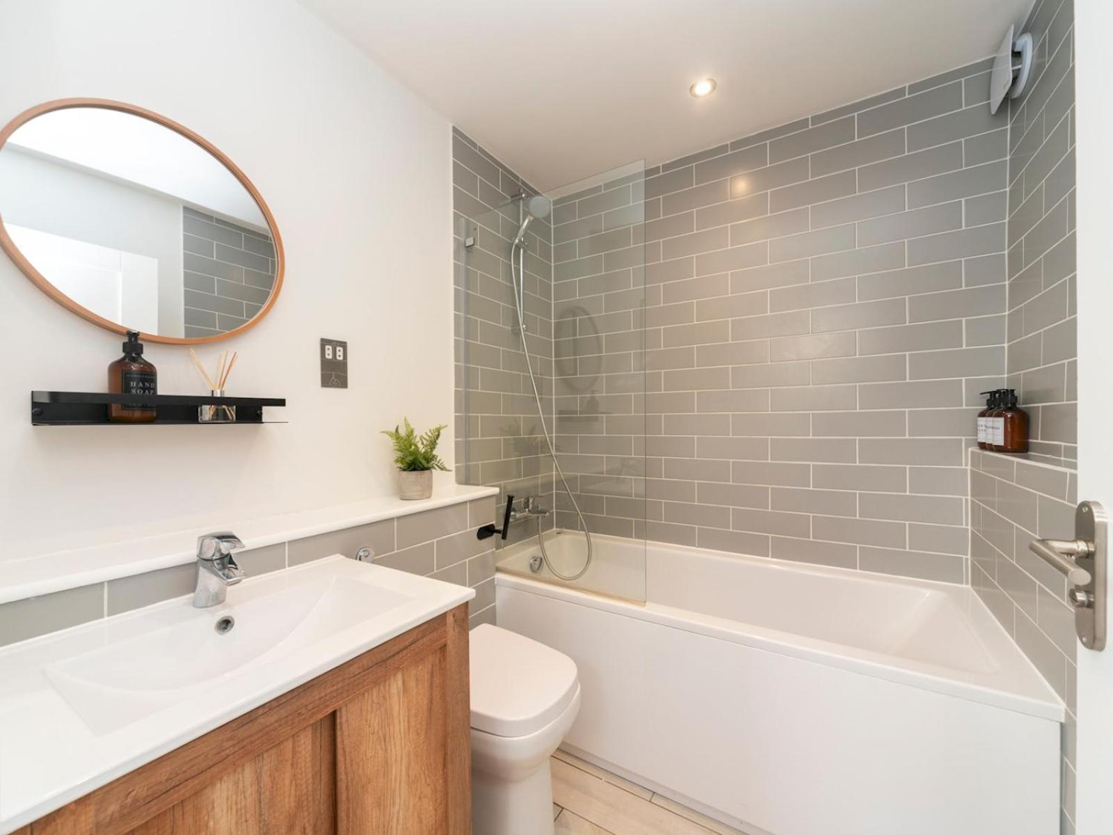 Hébergement de vacances Pass The Keys Elegant Modern 2 Bed Flat Near Greenwich Park *