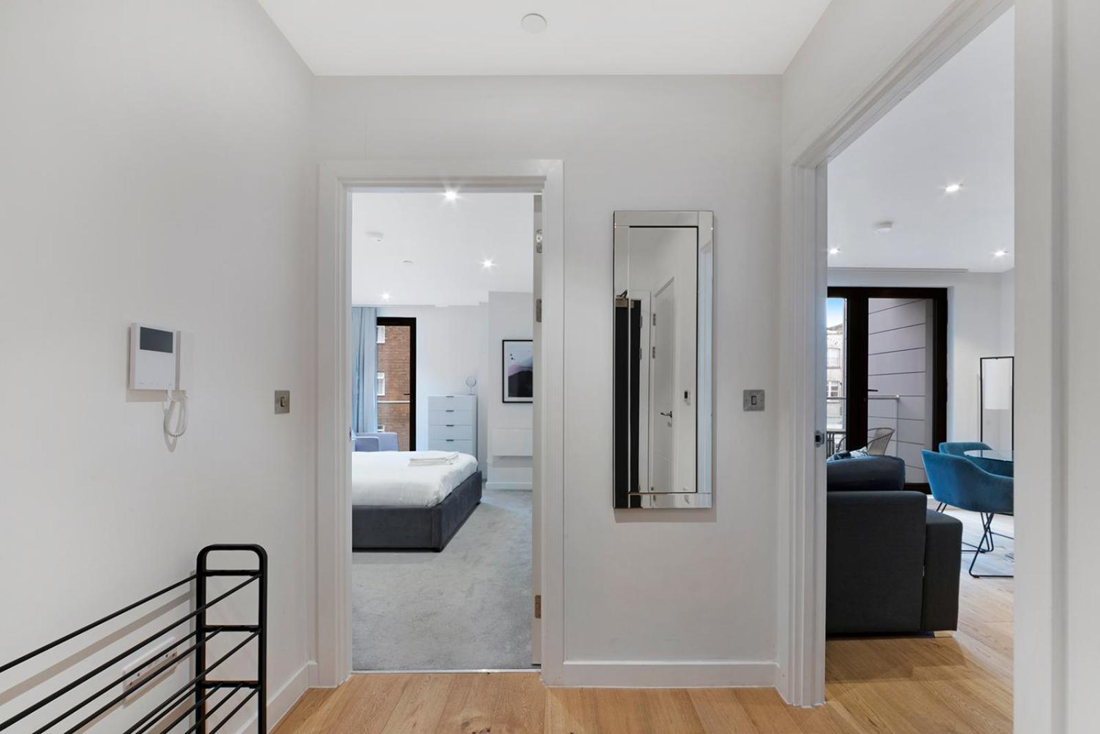 1 Bedroom Close To Tower Hill Lejlighed
