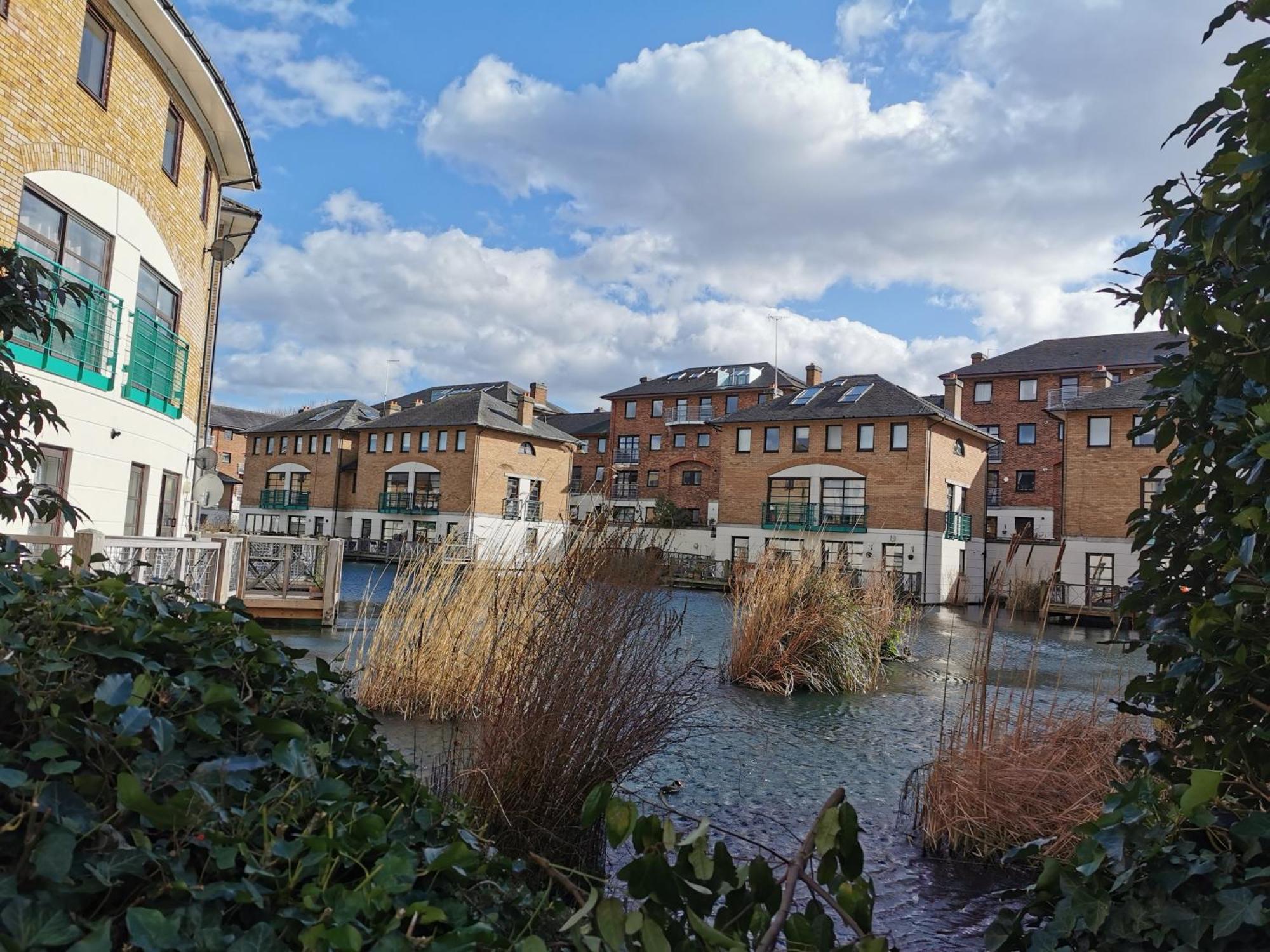 Accommodatie bij particulieren Two Stunning Bedrooms & Private Balcony & River View