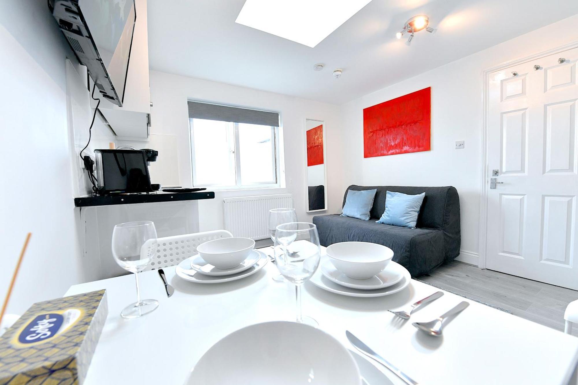 Luxury Fulham Close To Underground Newly Refurbished * Londen