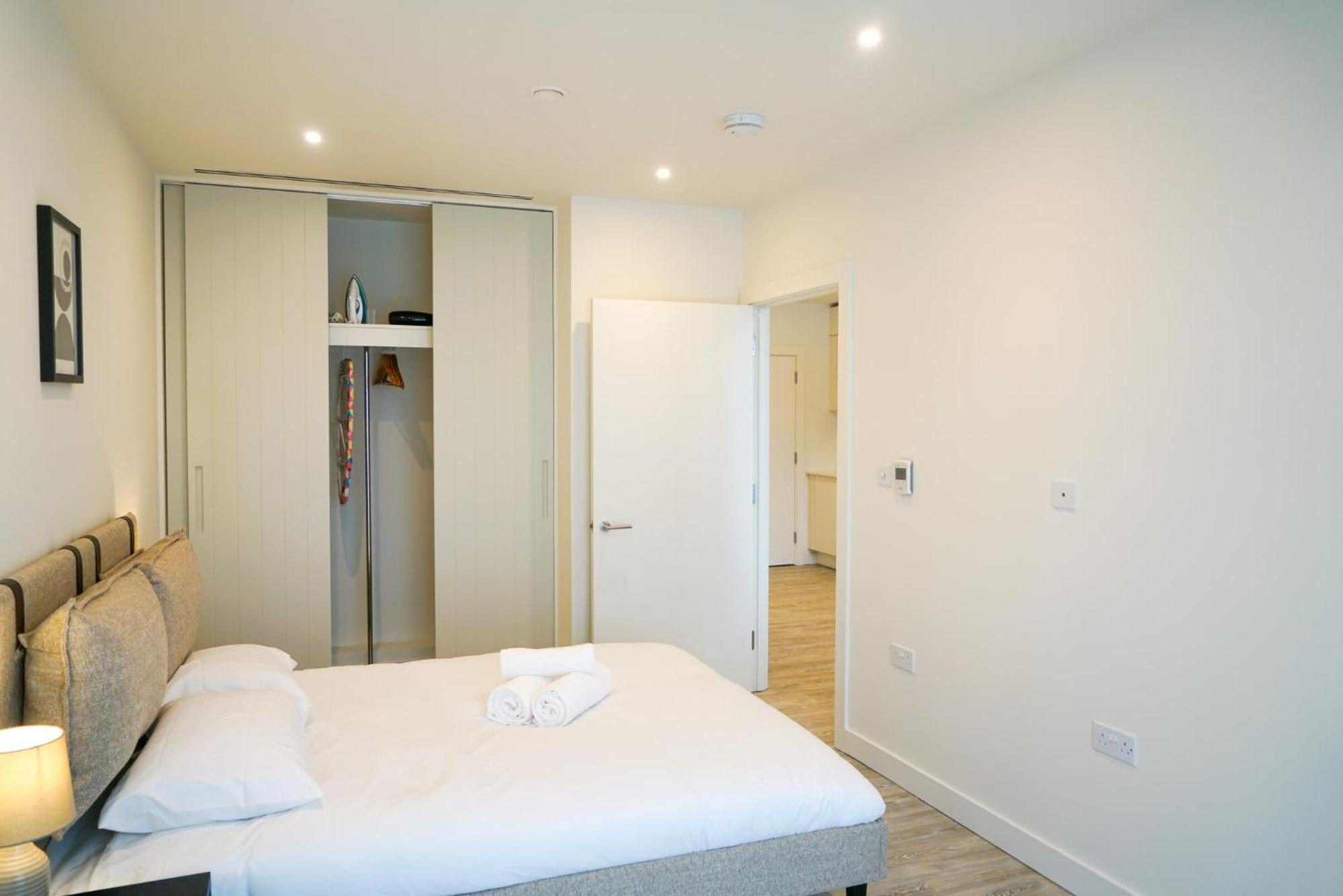 Lejlighedshotel One And Two Bedroom At Coppermaker Square In Lively Stratford *