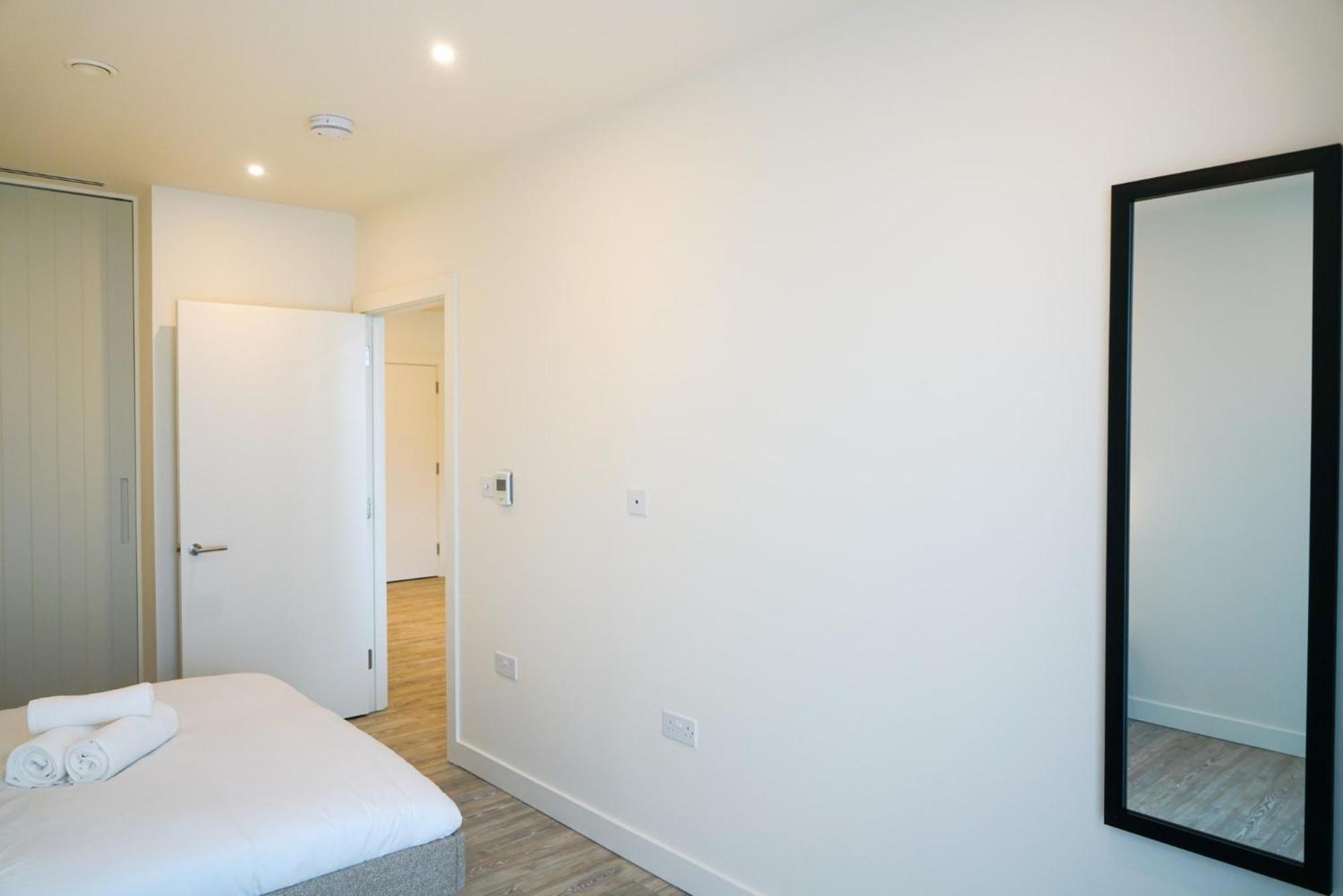 One And Two Bedroom At Coppermaker Square In Lively Stratford Lejlighedshotel London