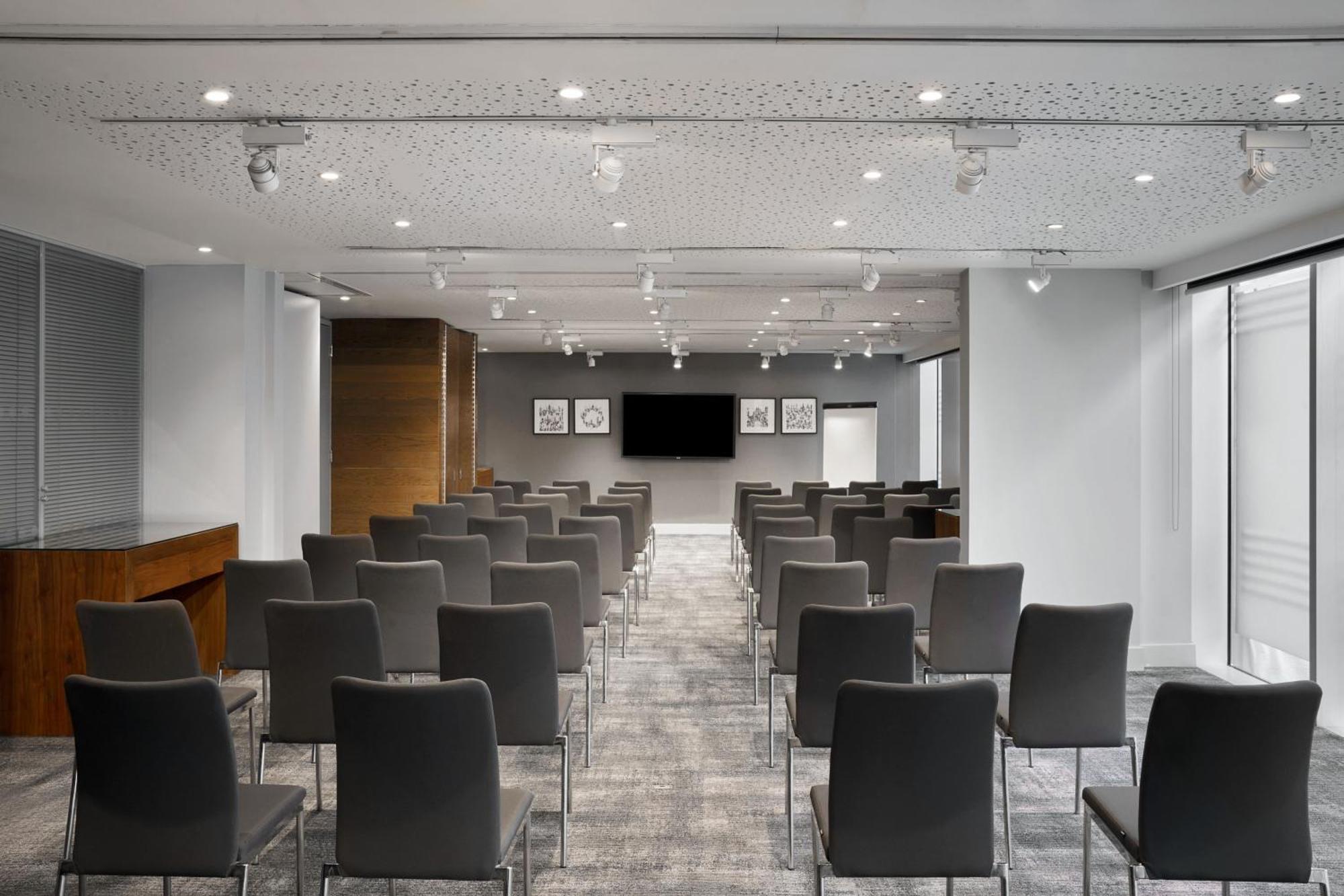Aloft Excel London