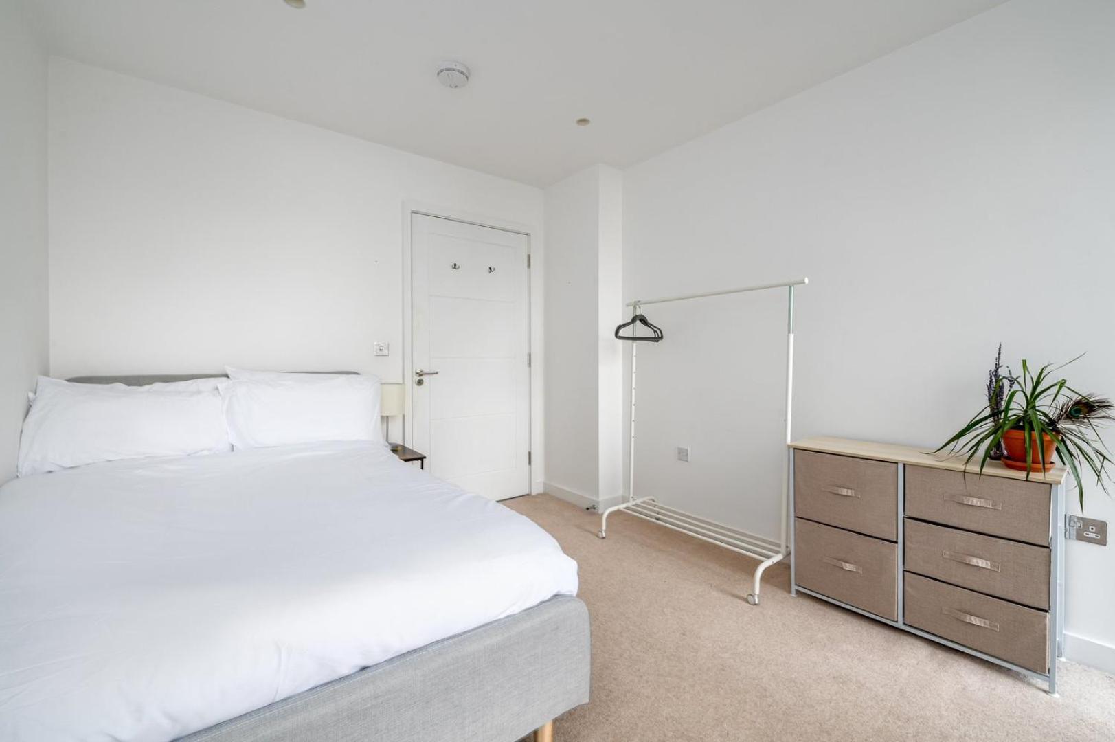 Lägenhet Guestready - Modern With Garden London