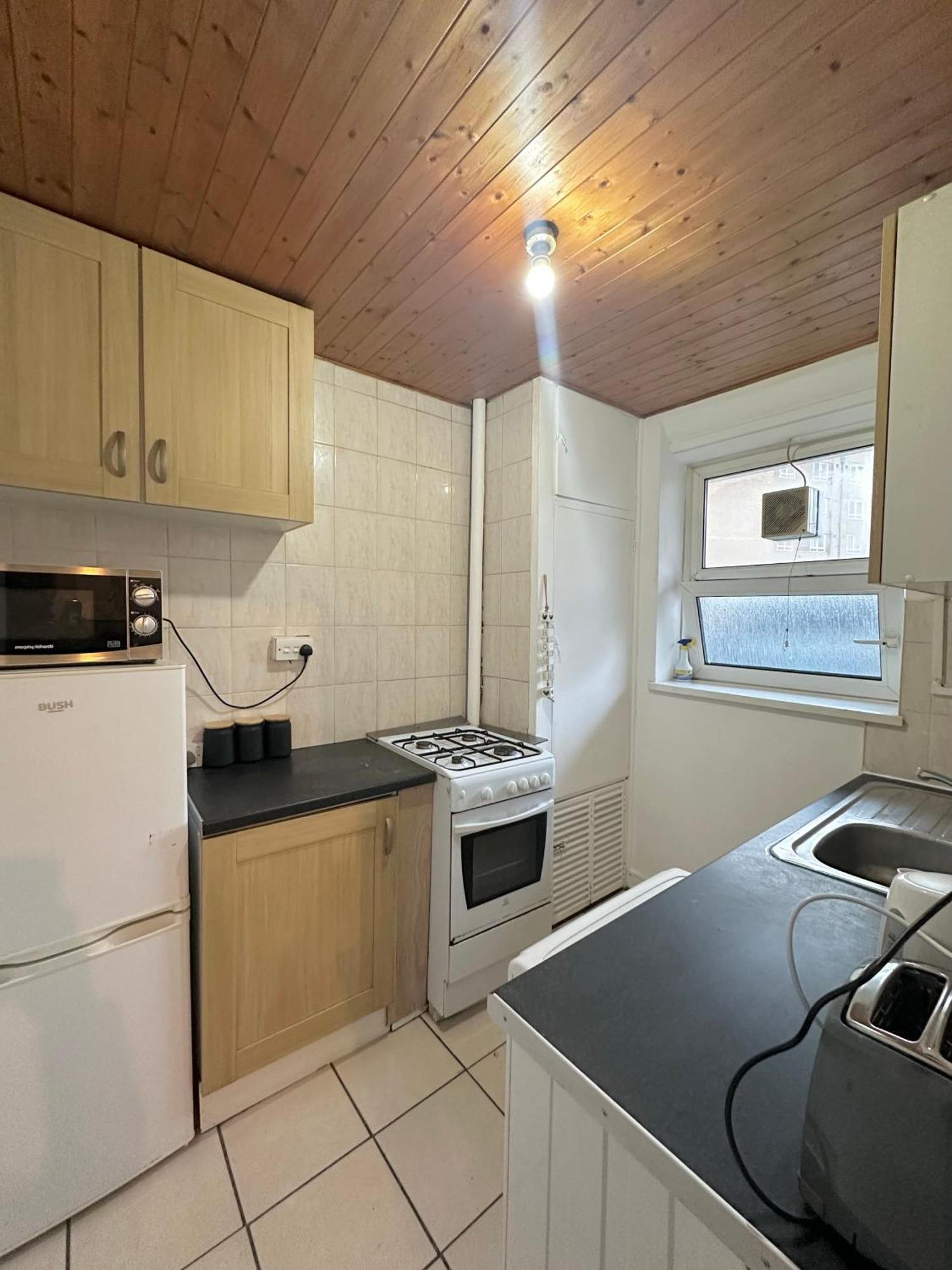 1 Bedroom Flat In Whitechapel, Appartement