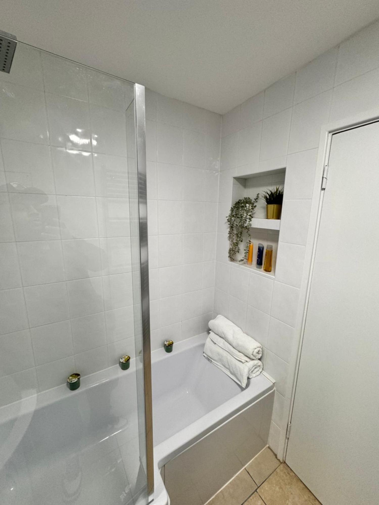 Luxury 2 Bhk In Canary Wharf Lägenhet *