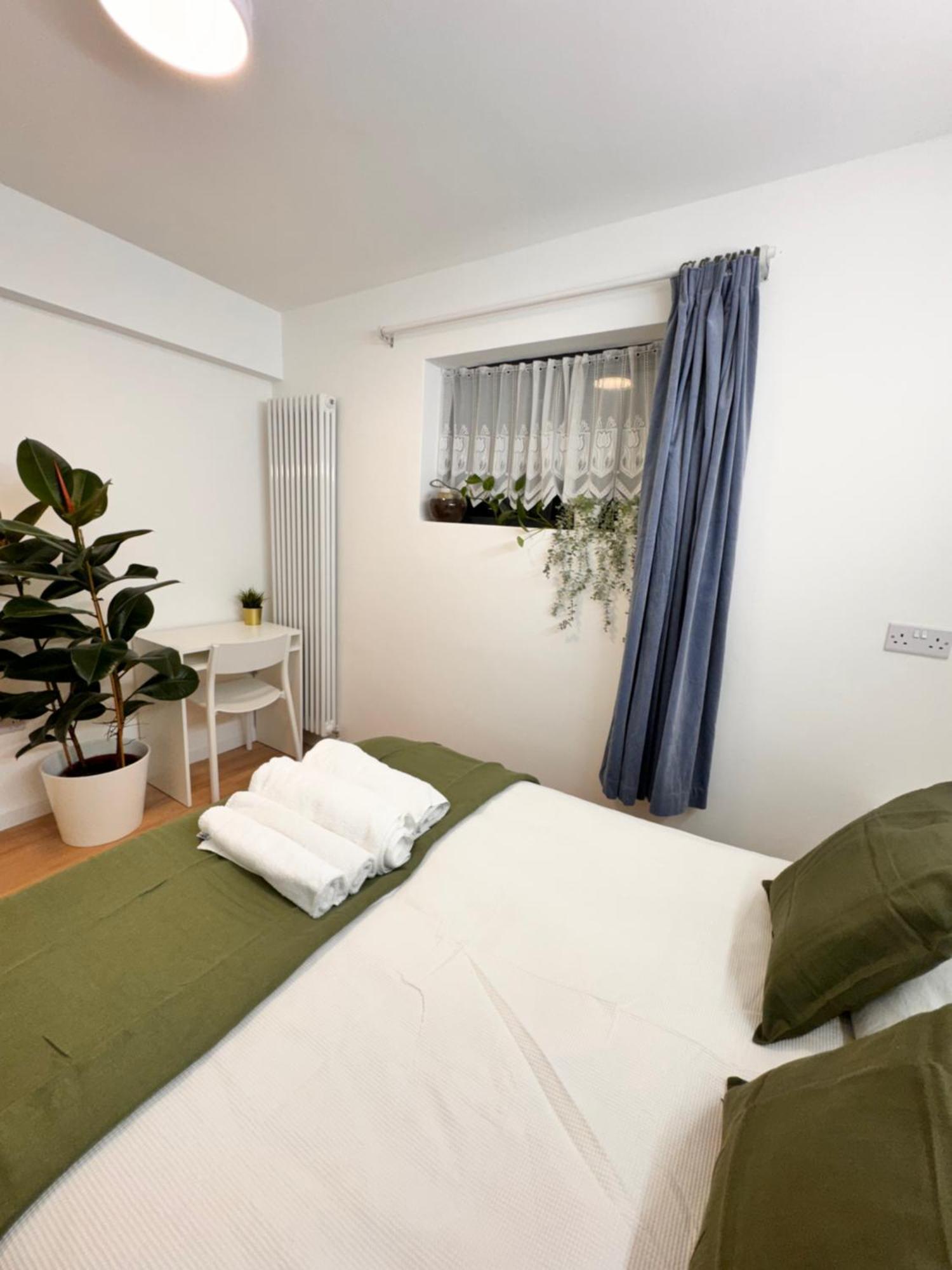 Luxury 2 Bhk In Canary Wharf * London
