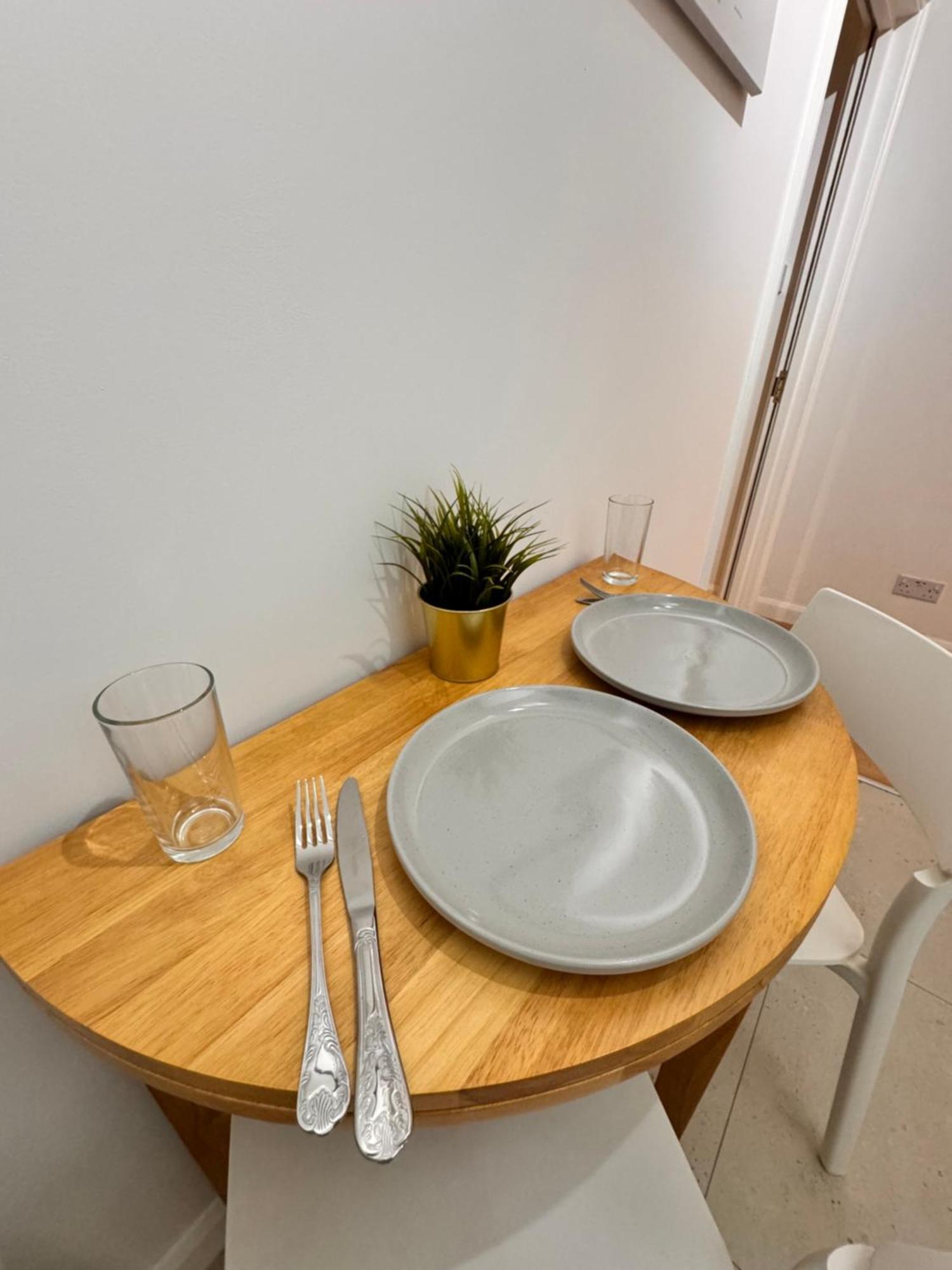 Luxury 2 Bhk In Canary Wharf Lägenhet *