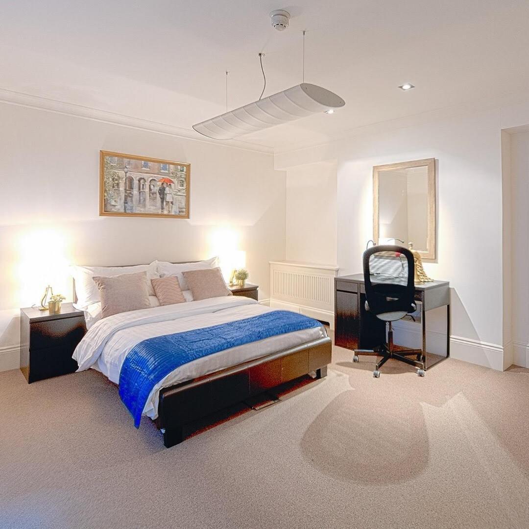 Curzon Residences Hotel