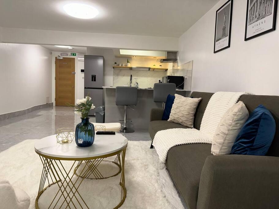 Central Entire Studio * Londra