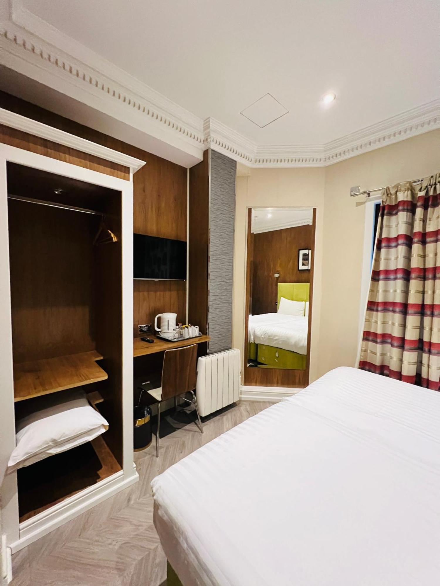Cheshire Hotel London