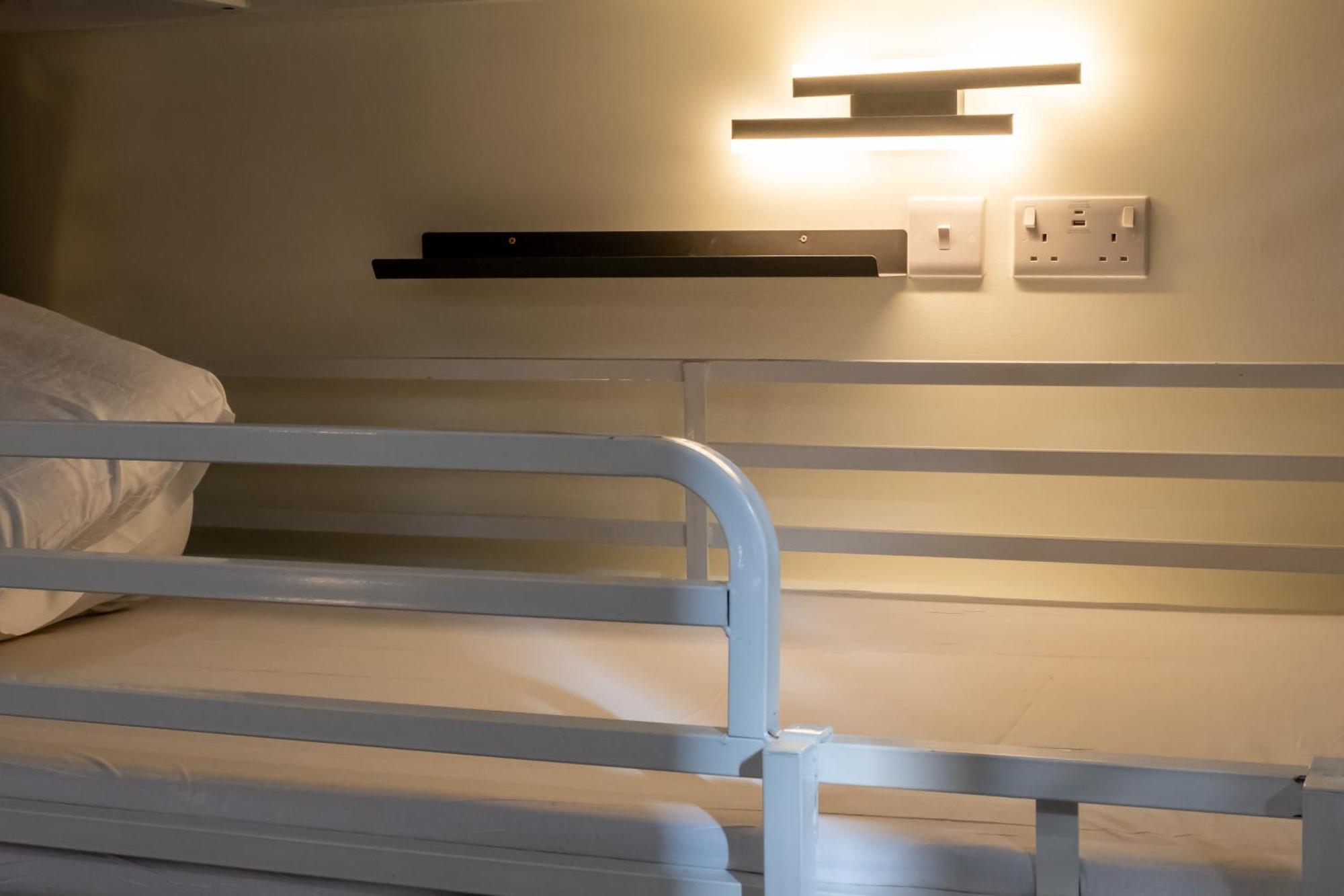 Hostel Book A Bed London