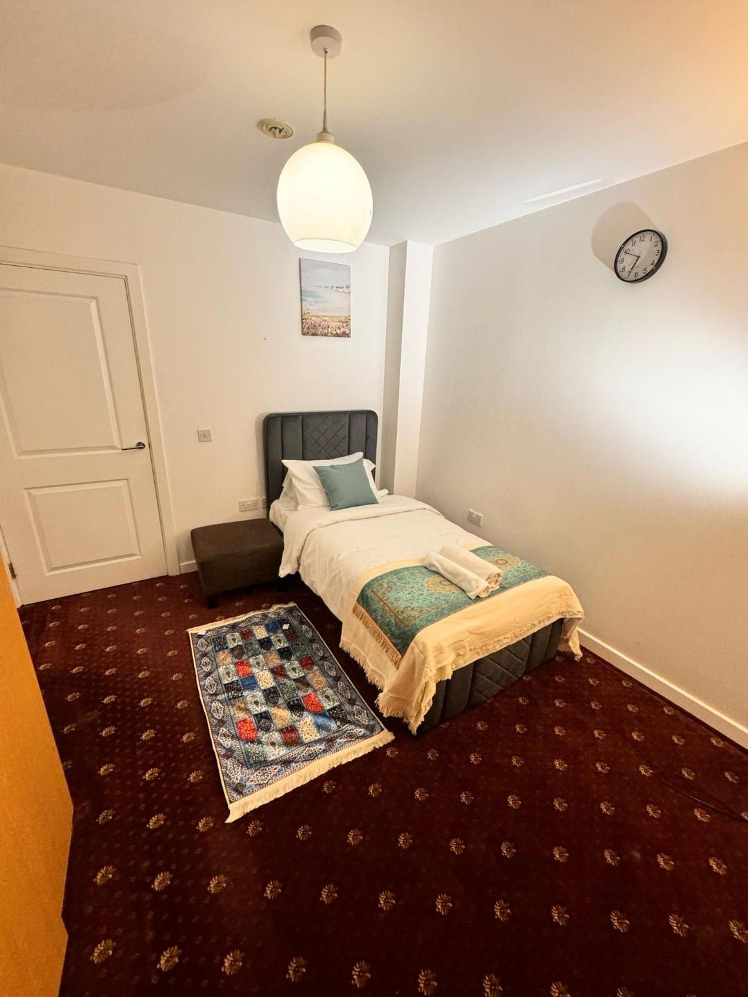 Luxury In Canary Wharf London