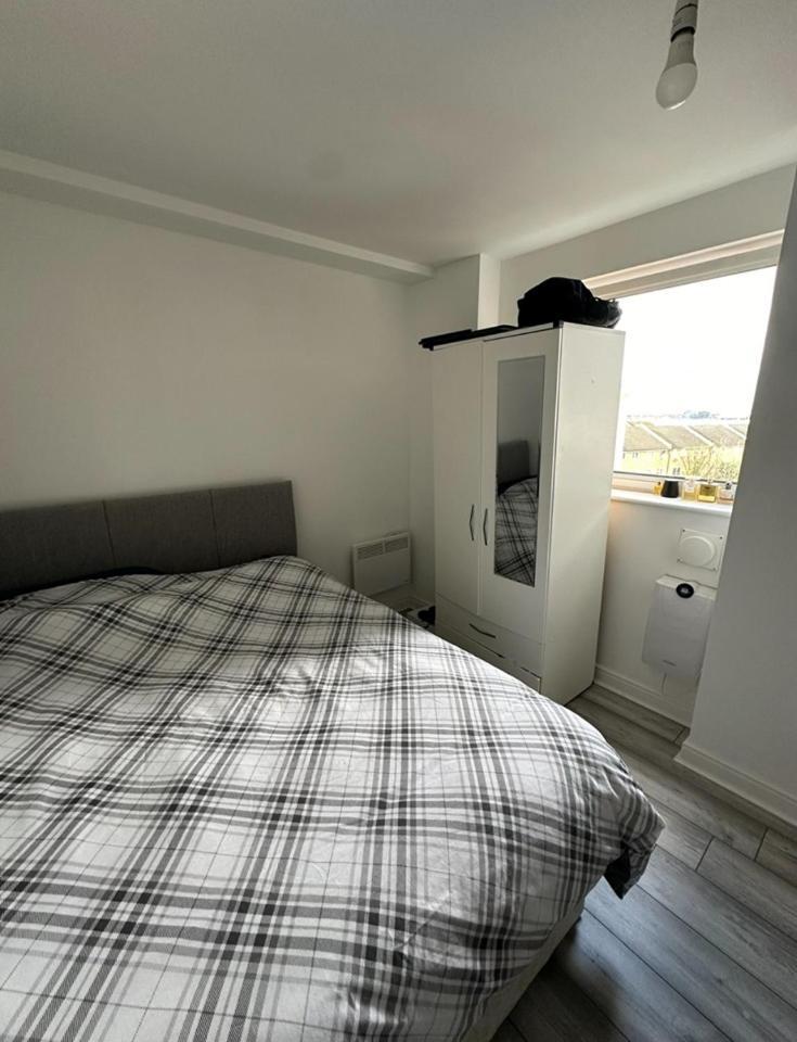 In A Shared Flat, E16 Rum i privatbostad London