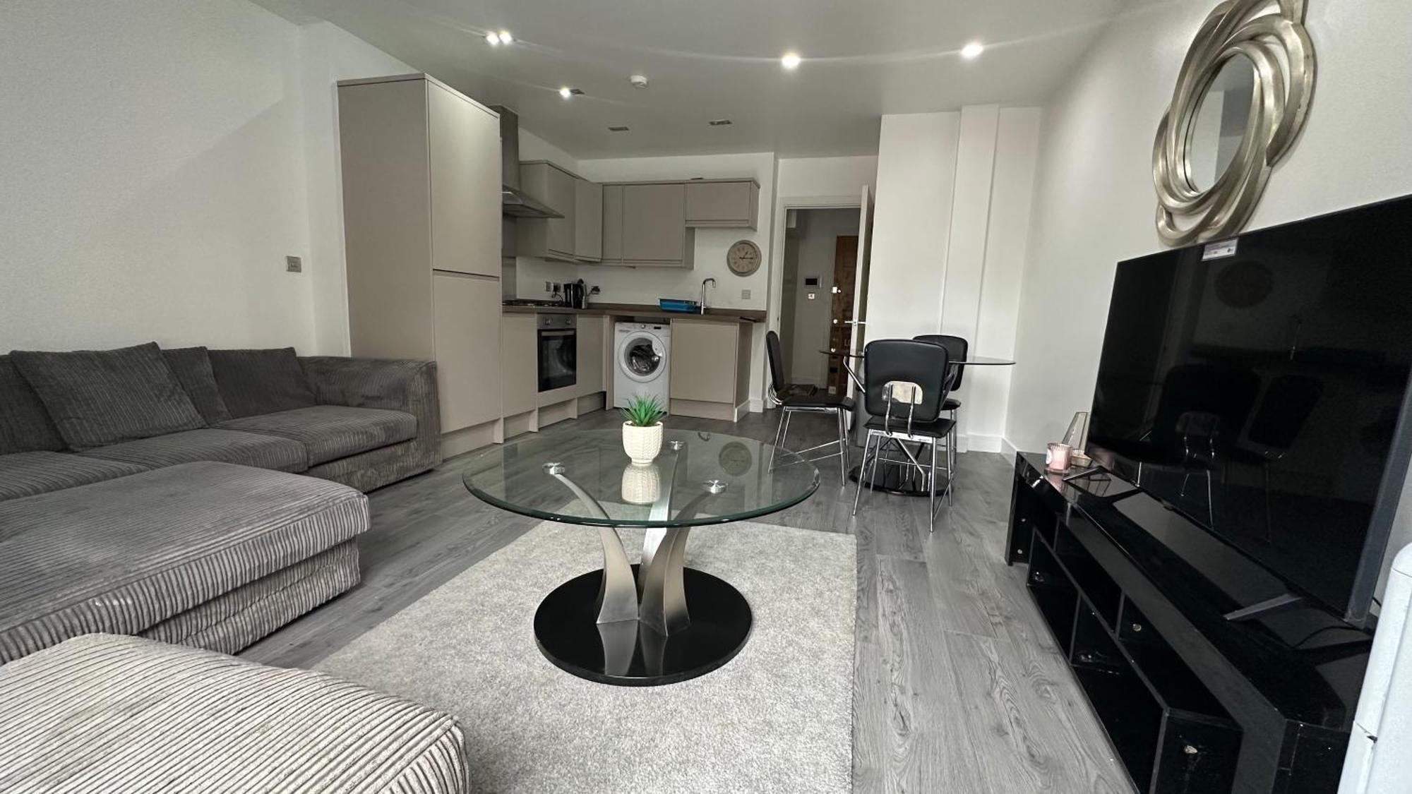 1 Bedroom Flat In Elephant And Castle Zone 1 * Londen
