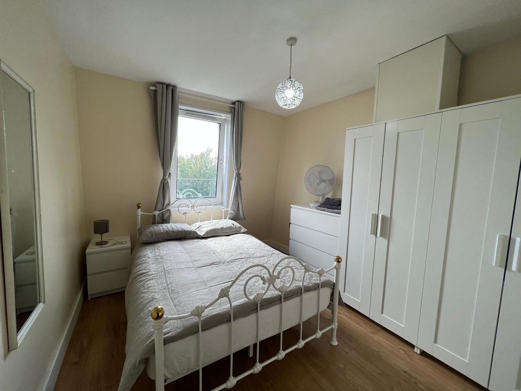 Appartement Comfy 2 Bedroom - Finchley Road, Londen