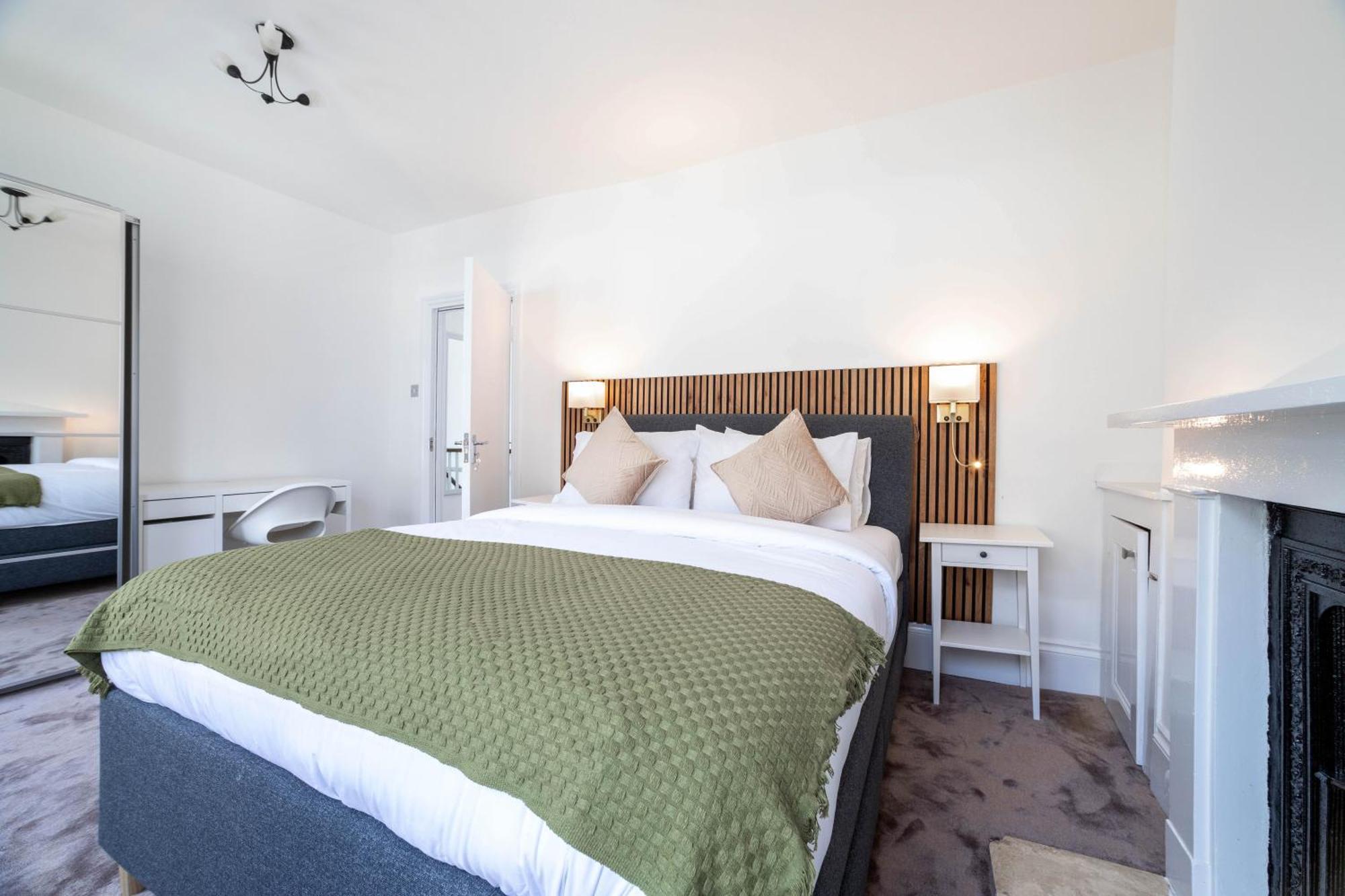 3 Bedroom House In Notting Hill Lägenhet