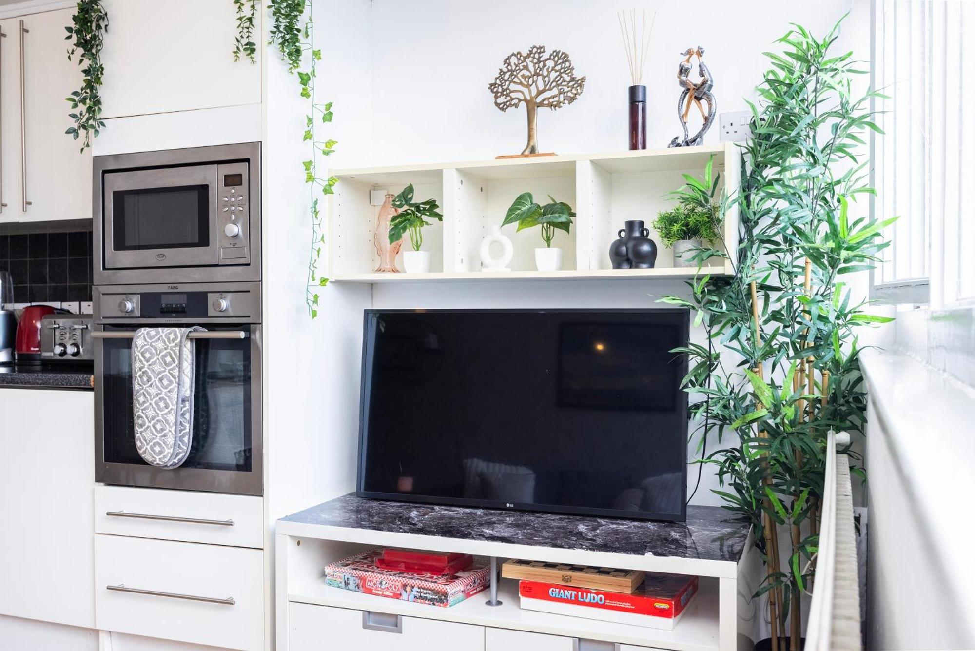 Trendy 4 Bed Near Vibrant Shoreditch W Balcony And Walking Distance To Tube Appartement