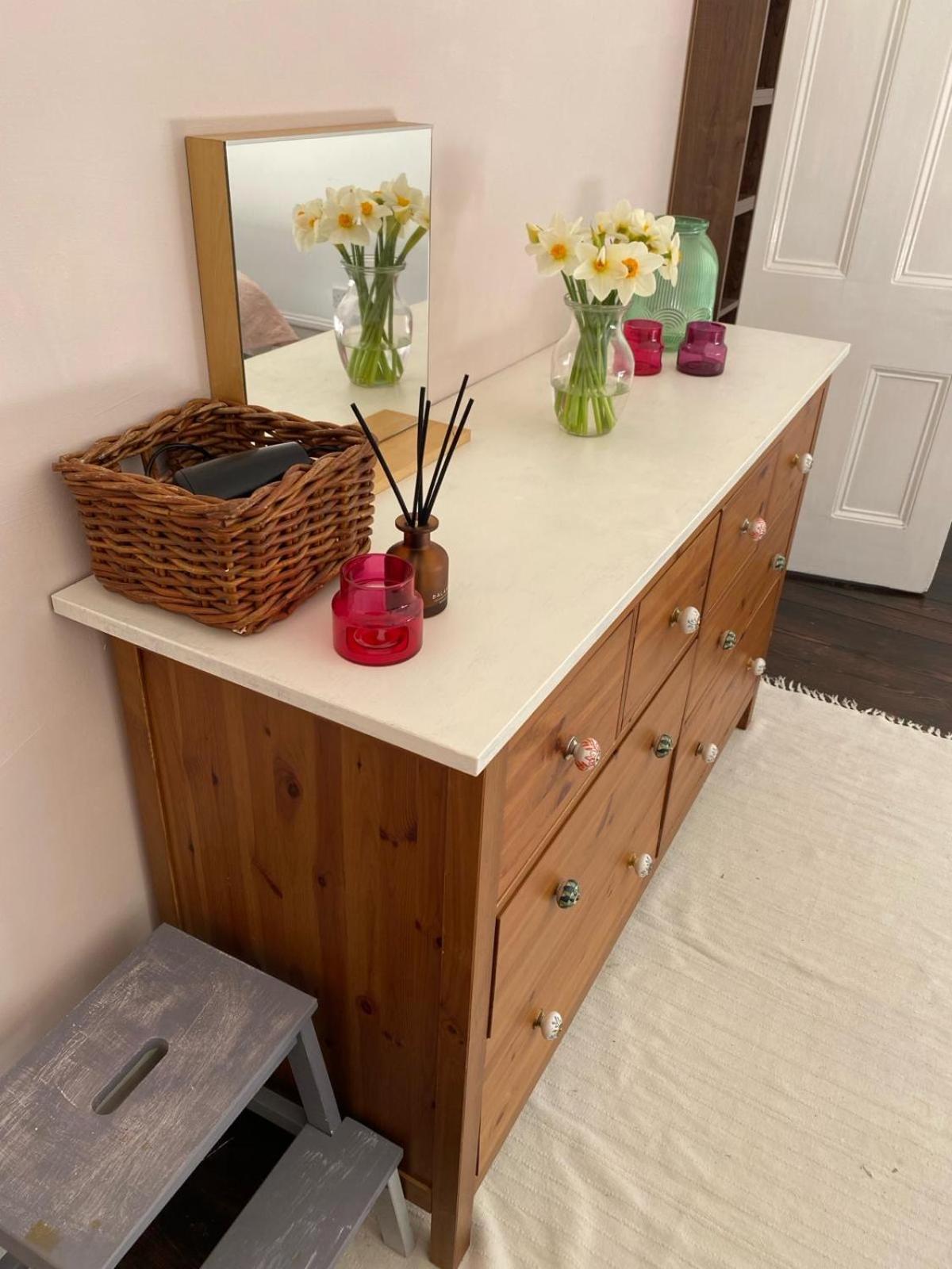 Spacious Flat In West Kensington Londra