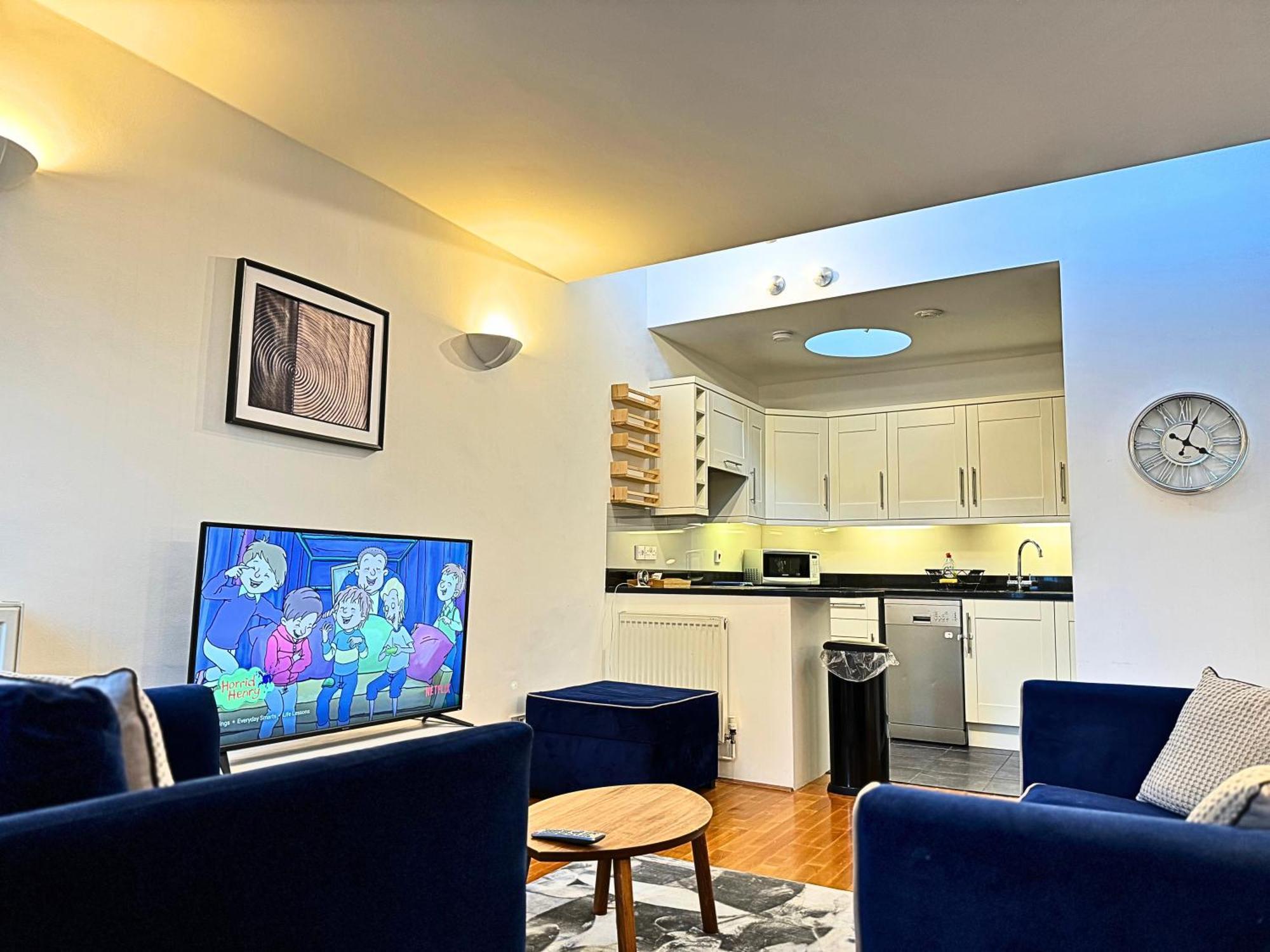 Ferienhaus The Heart Of Kensington Mews - 3 Bedrooms House-private Entrance-hyde Park Walk Away-green Park 9 Minutes Underground- The Of With Glamour Of Kensington