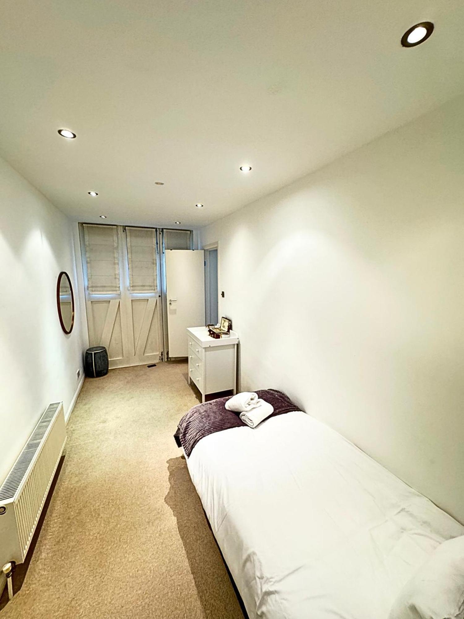 The Heart Of Kensington Mews - 3 Bedrooms House-private Entrance-hyde Park Walk Away-green Park 9 Minutes Underground- The Of With Glamour Of Kensington Ferienhaus