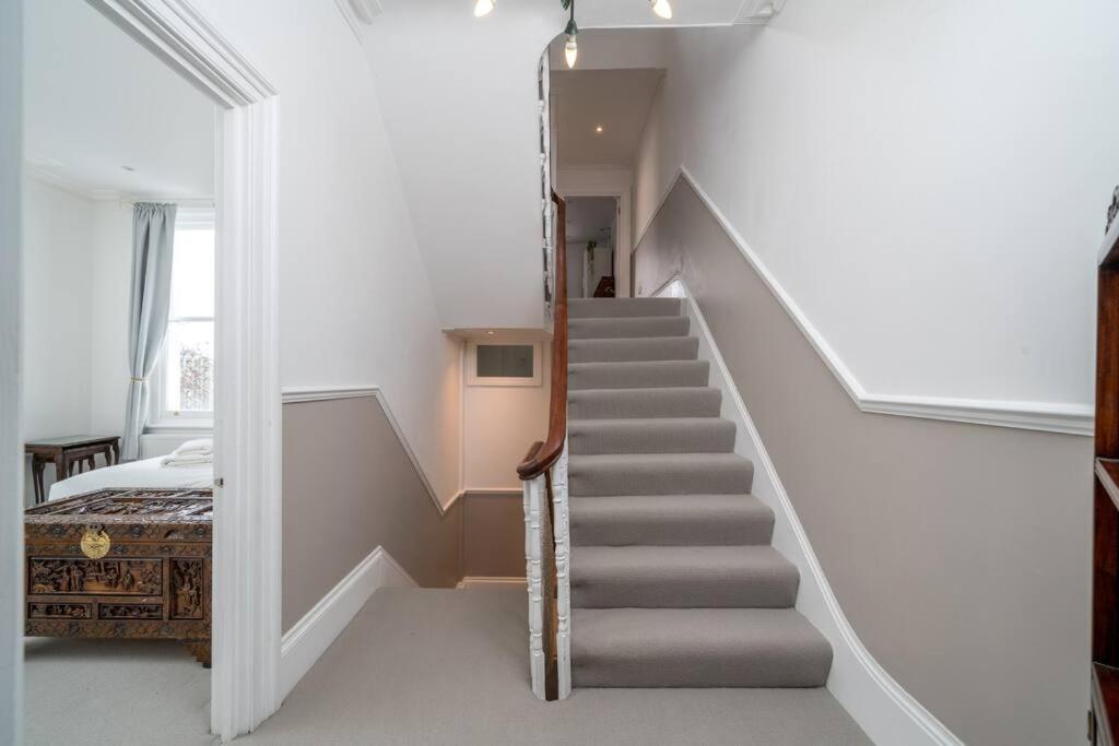 Stunning House Close To Notting Hill Apartment