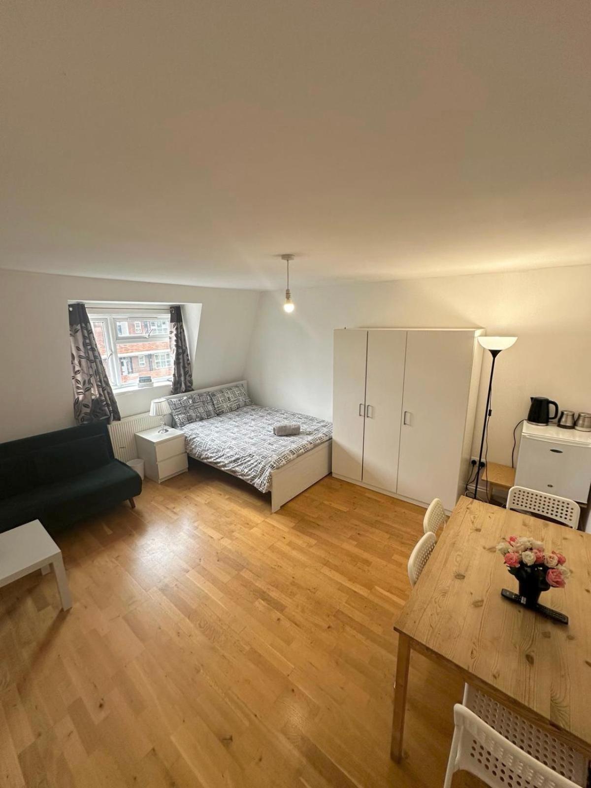 Cozy In Whitechapel! Privat overnatting London