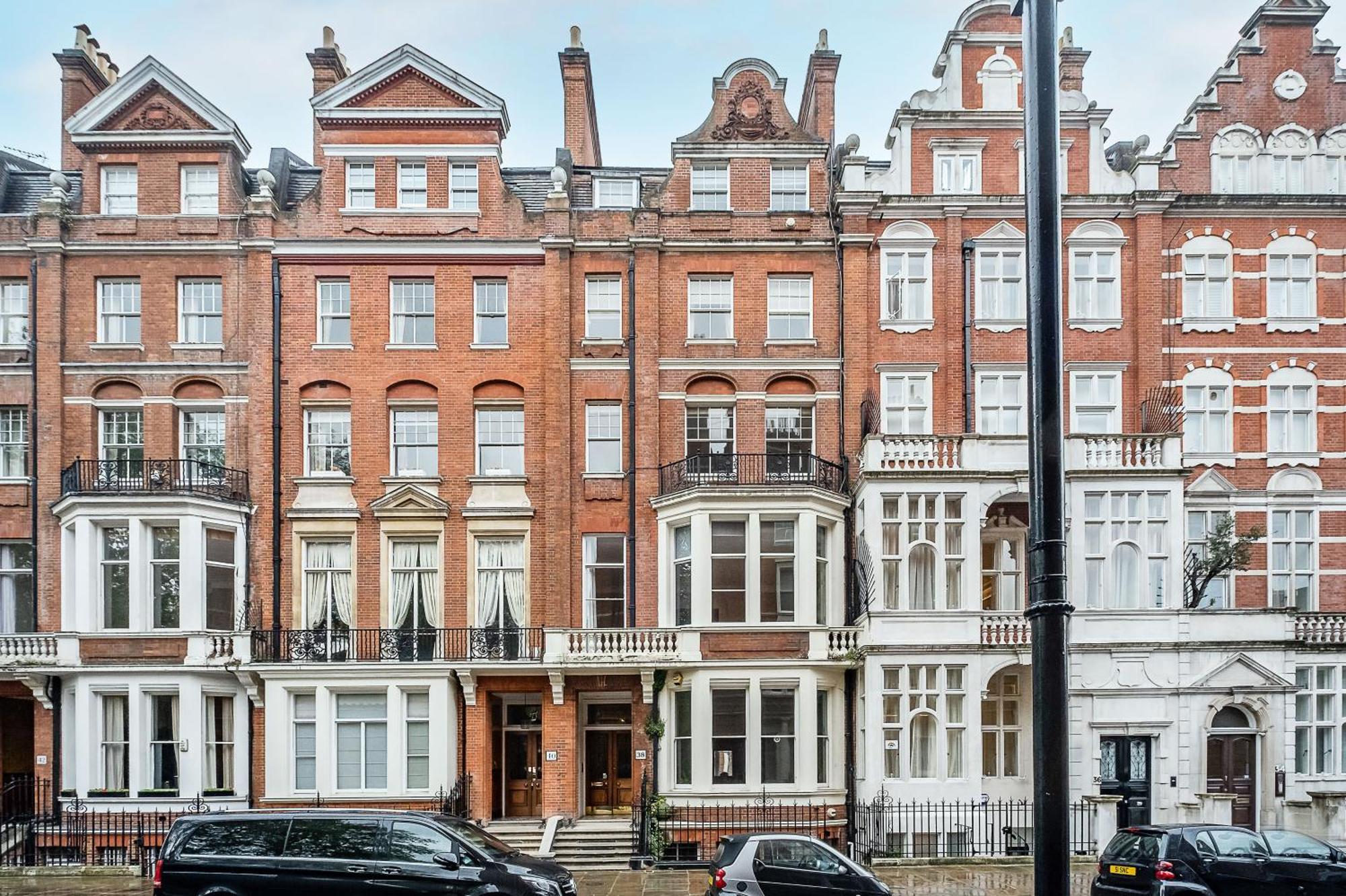 Renovu Premium Homes In Kensington Apartment London