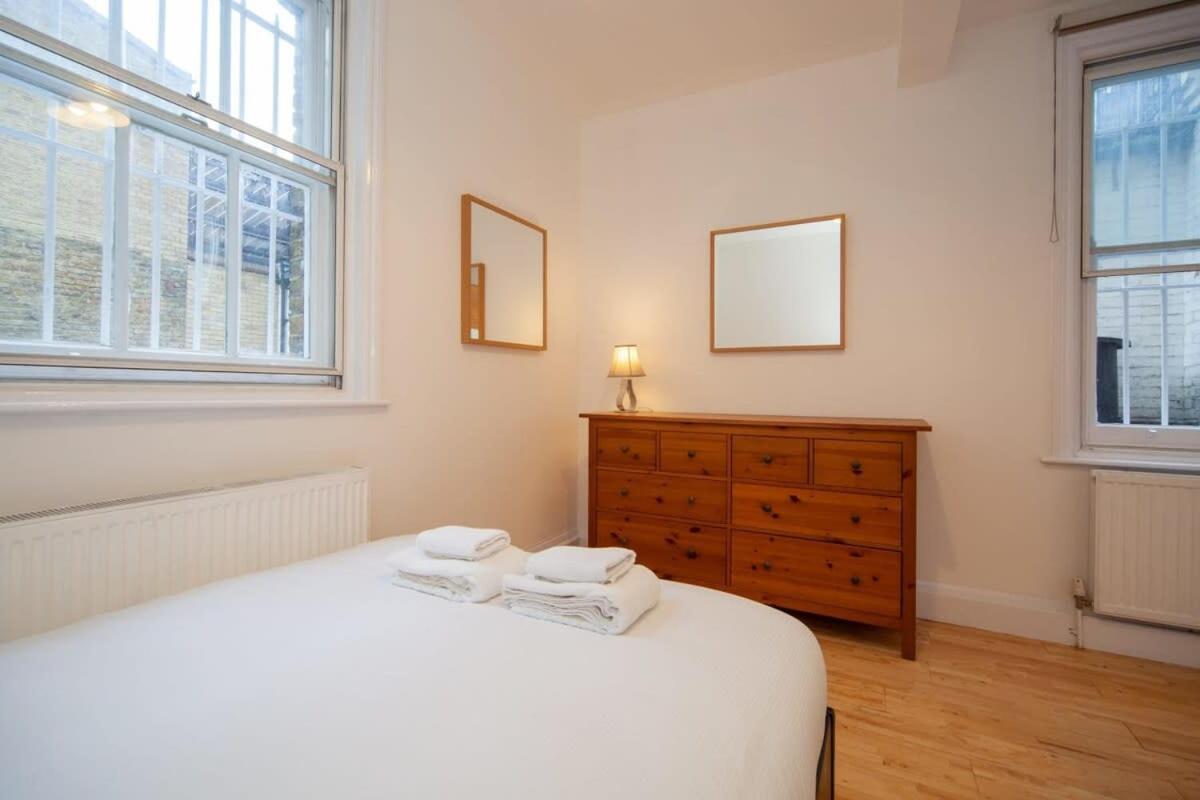 Appartement Lovely 2 Bedroom In Tooting Londen