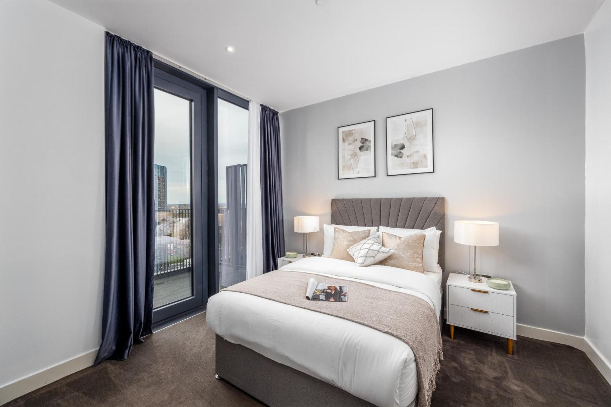 Luxury & Spacious 2 Bedroom Apt With City Views Appartement