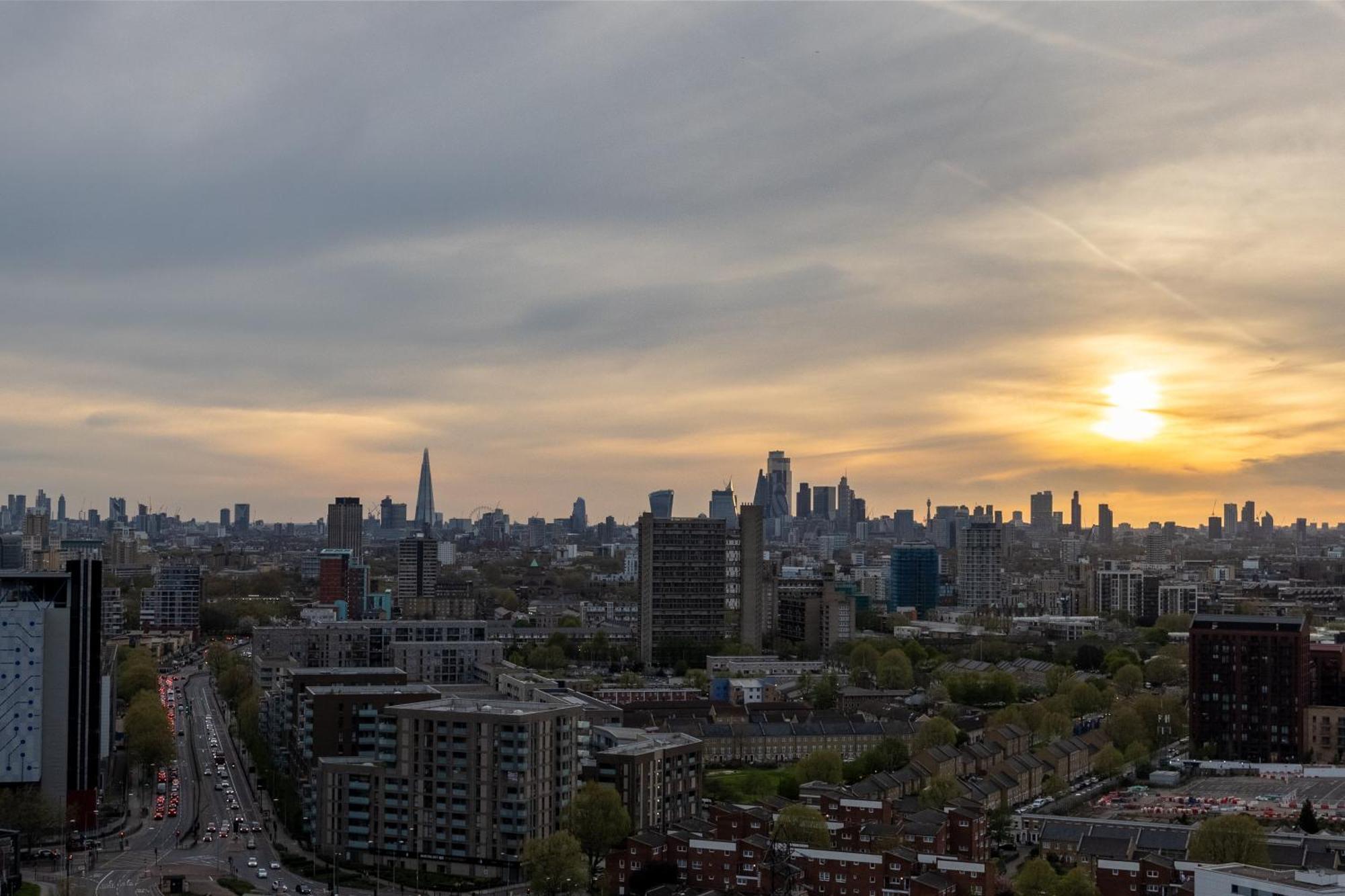 Appartement Luxury & Spacious 2 Bedroom Apt With City Views