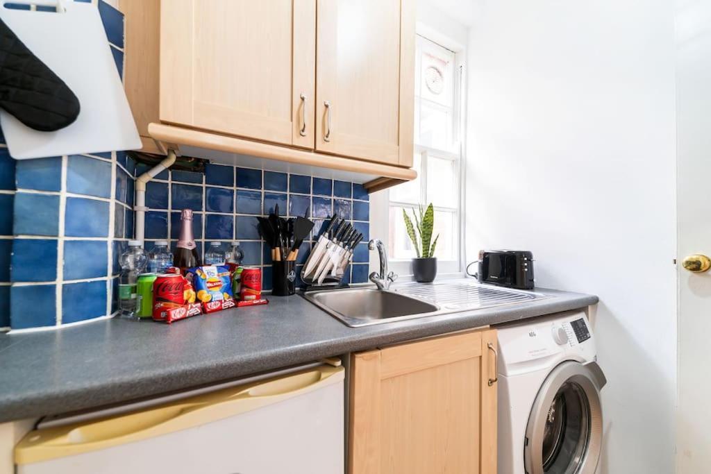 Appartamento Beautiful One Bedroom Flat In Tavistock Place
