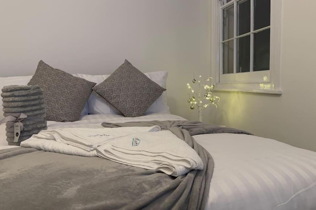 4 • Double Bed In King's Cross Lejlighed