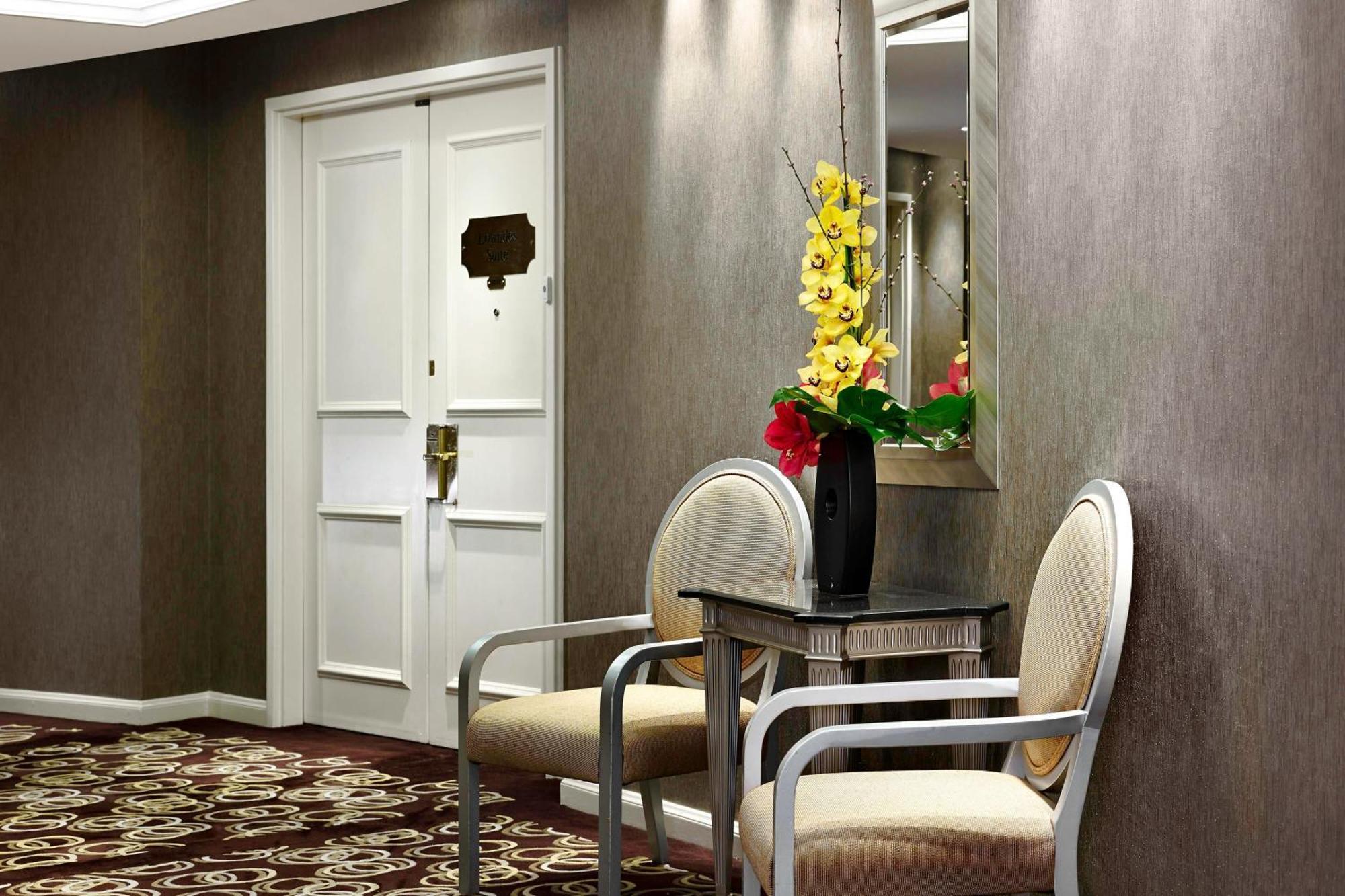 Hotel The Park Tower Knightsbridge, A Luxury Collection Hotel, London