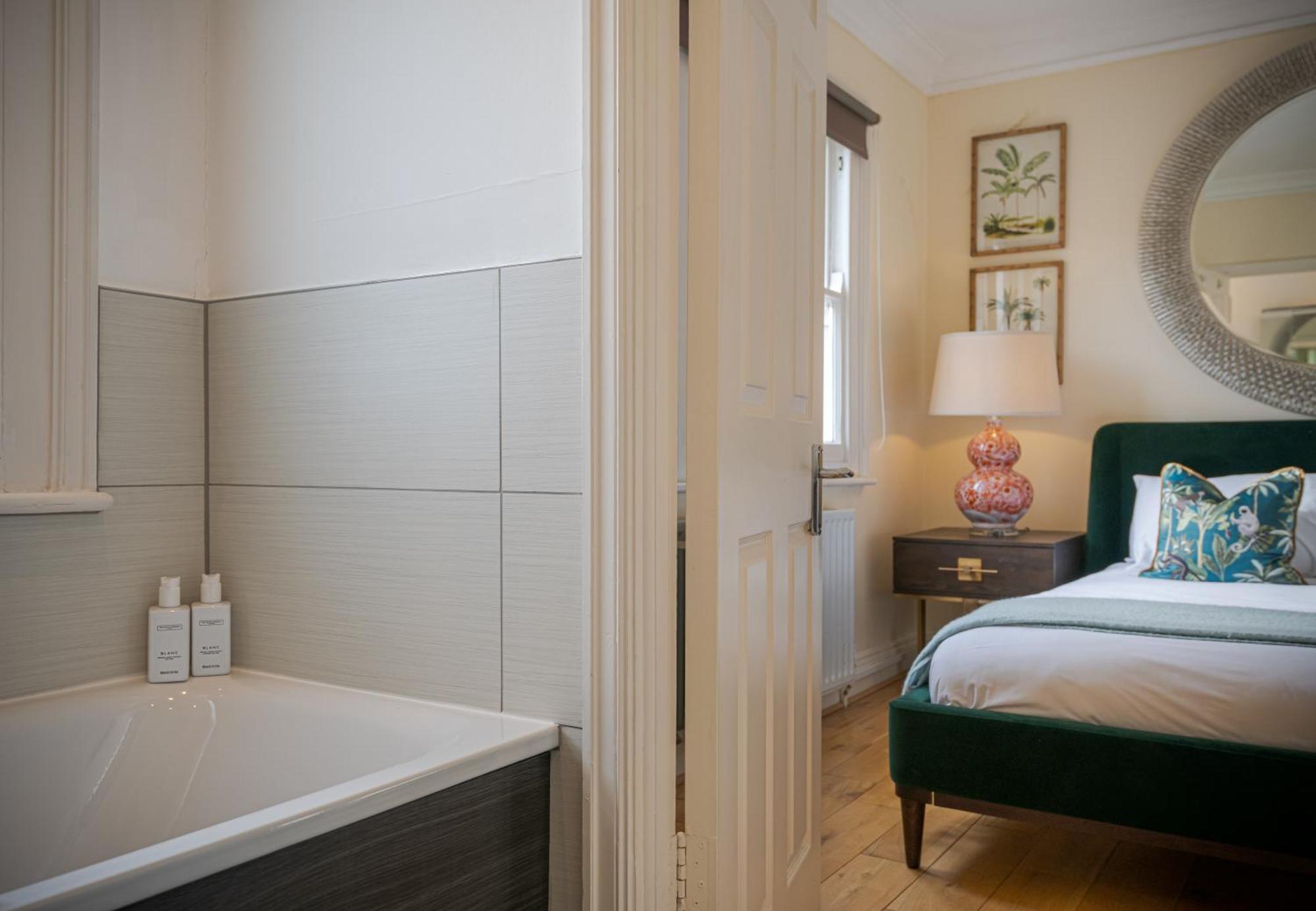 Luxury 3 Bedroom House In Belgravia Prime Location And Stylish Leilighet *