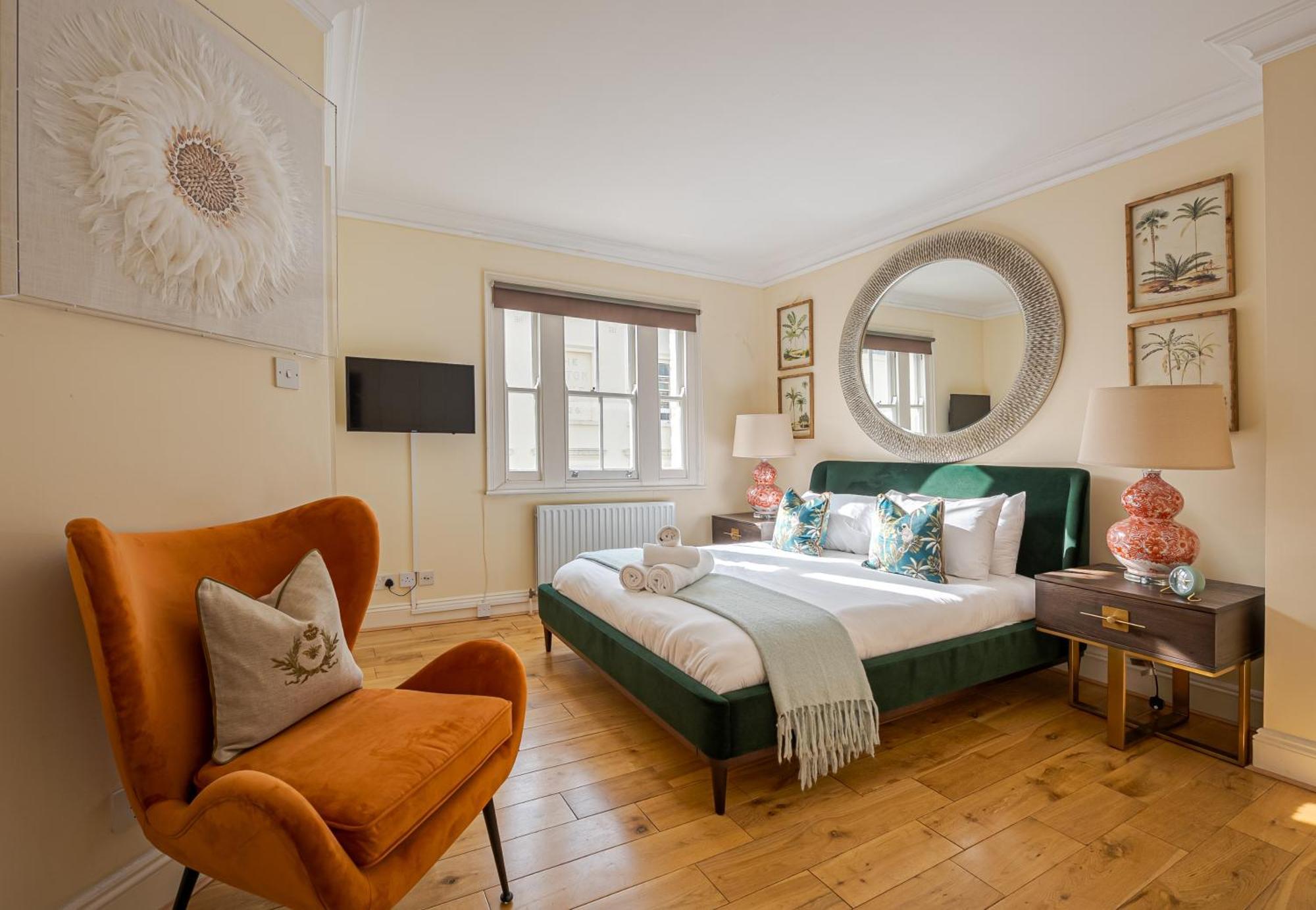 Luxury 3 Bedroom House In Belgravia Prime Location And Stylish Leilighet