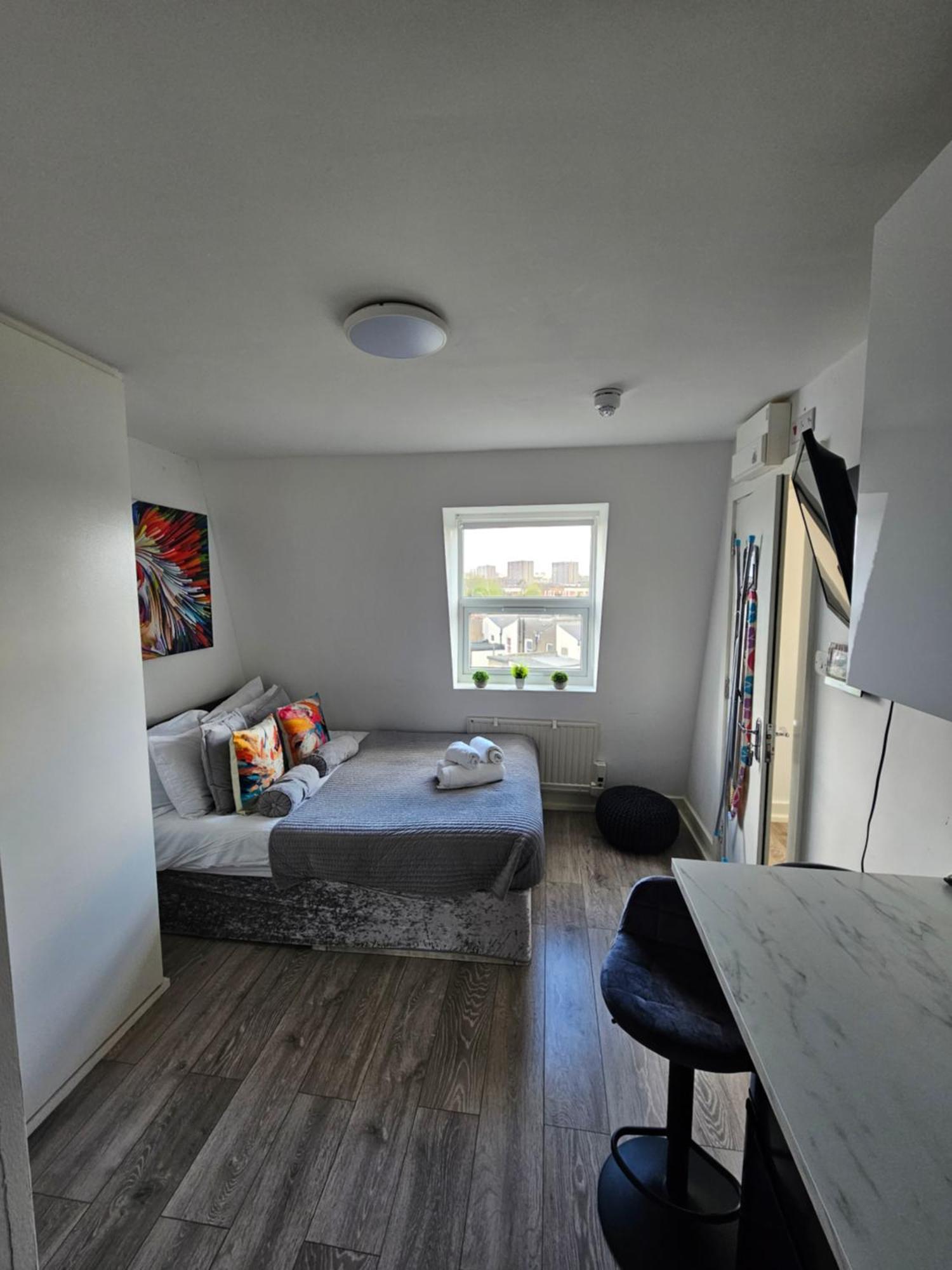 Cozy And Small Zone 2 Near Maida Vale 6 Lägenhet *